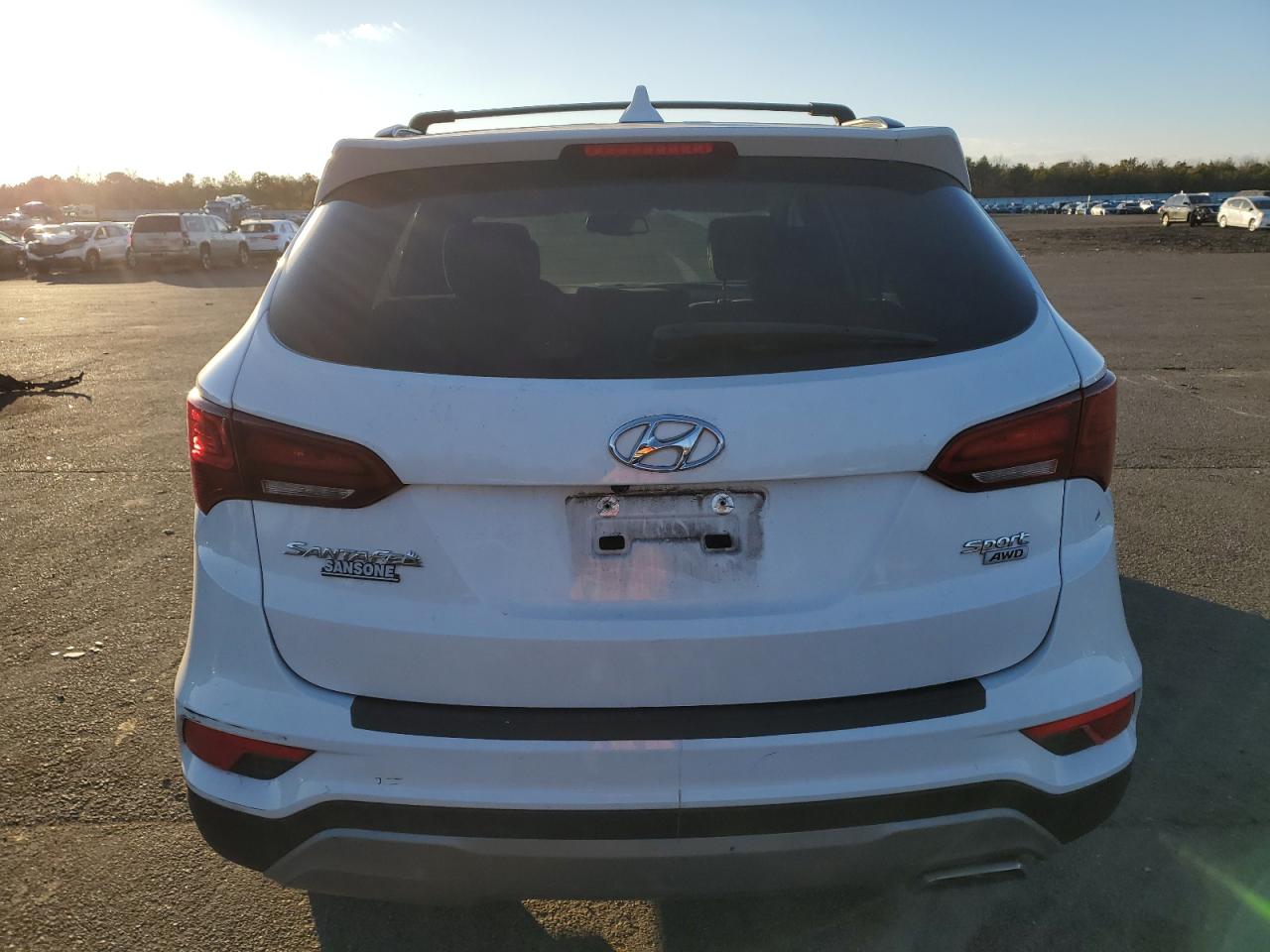 2018 Hyundai Santa Fe - Image 6