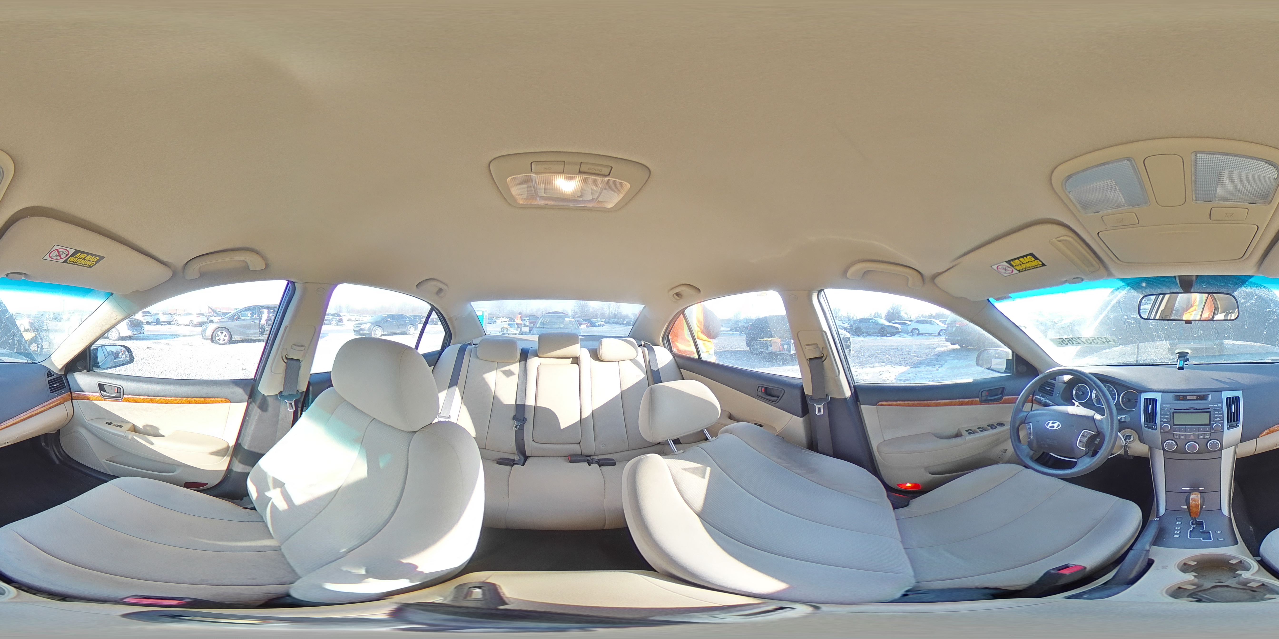 2009 Hyundai Sonata - Image 12