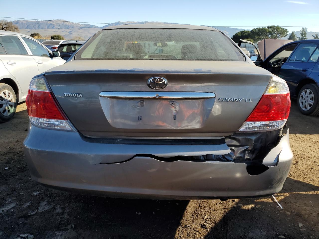 2005 Toyota Camry - Image 6