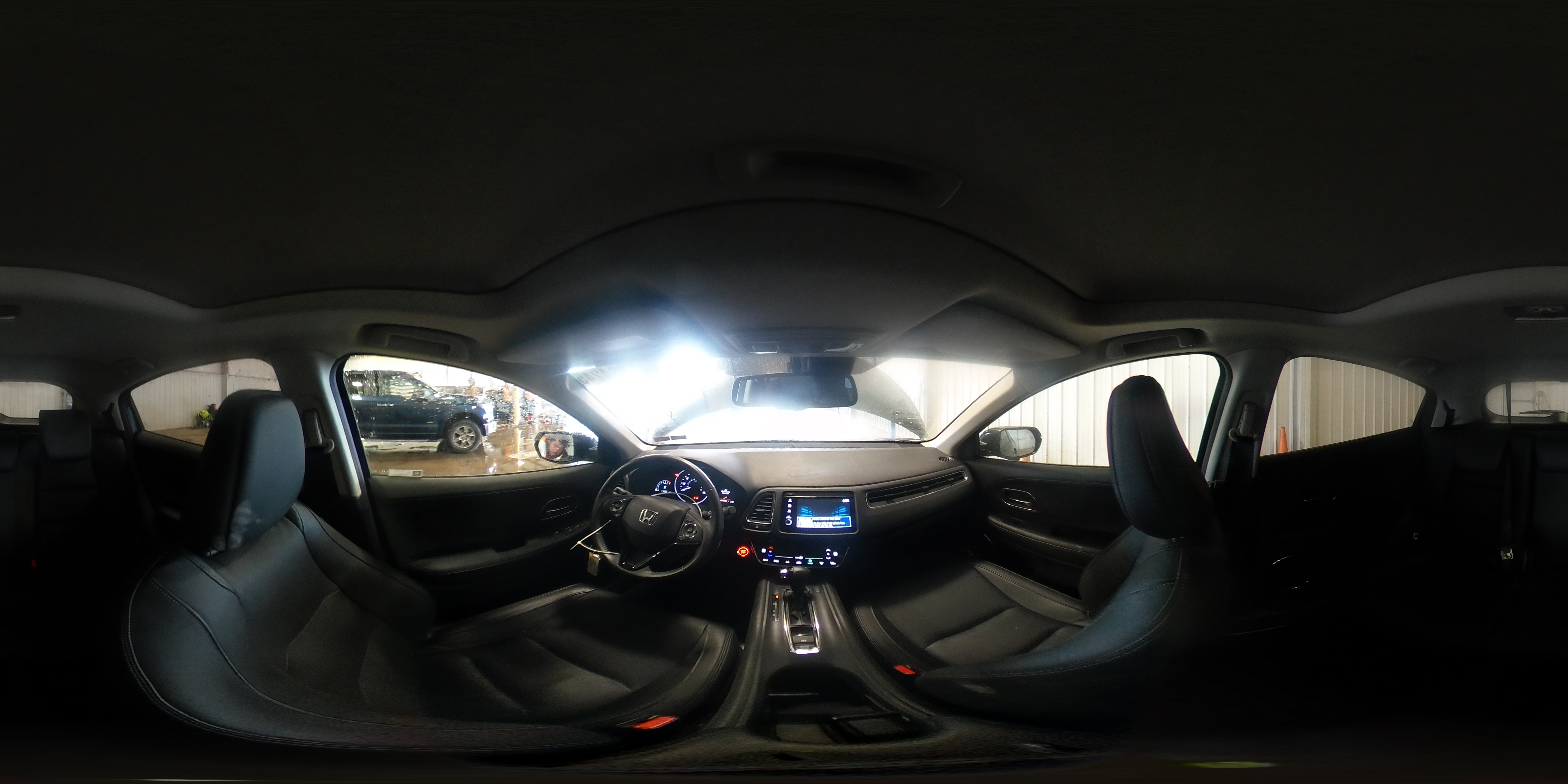 2022 Honda HR-V - Image 16
