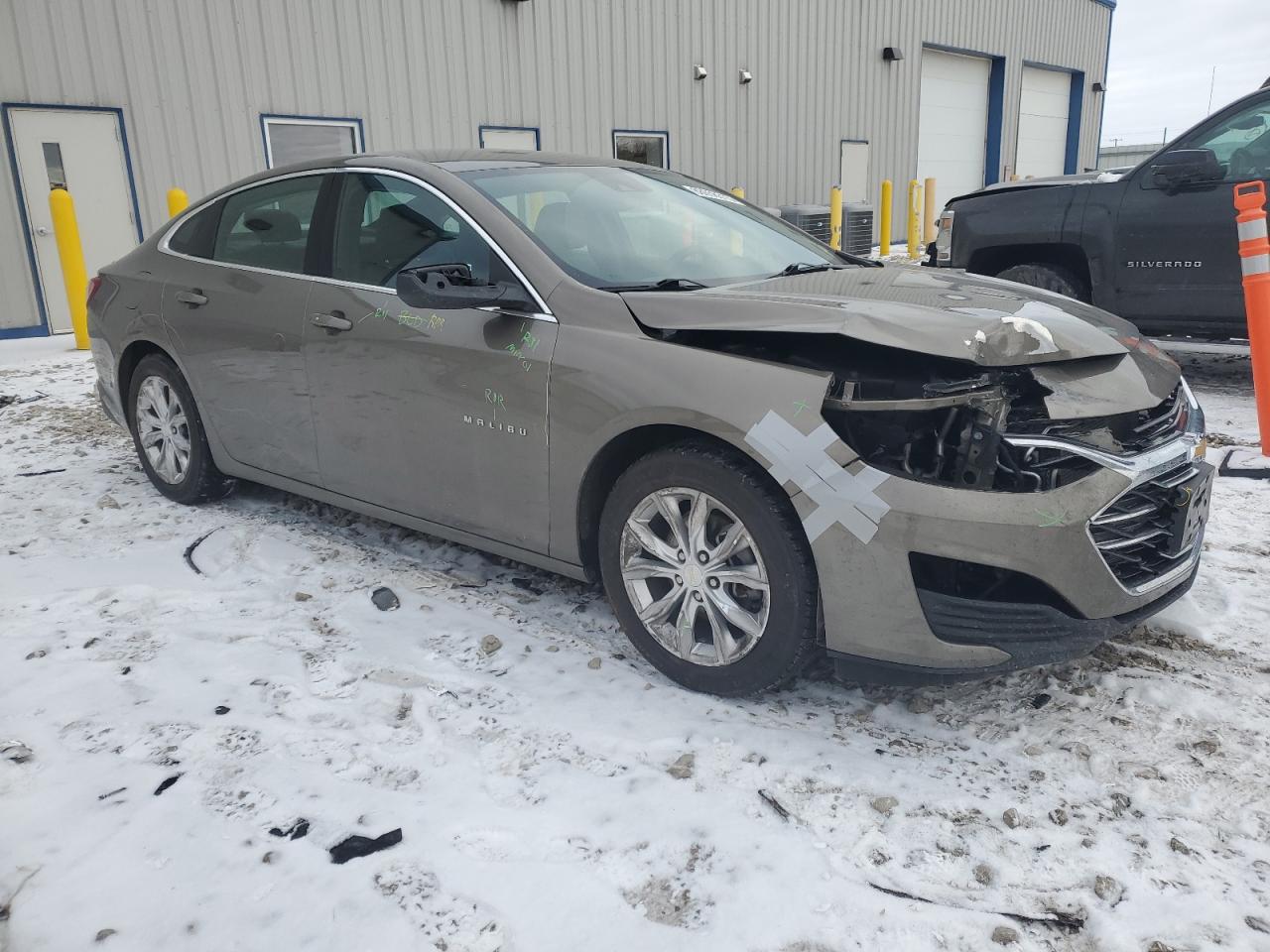 2020 Chevrolet Malibu - Image 4