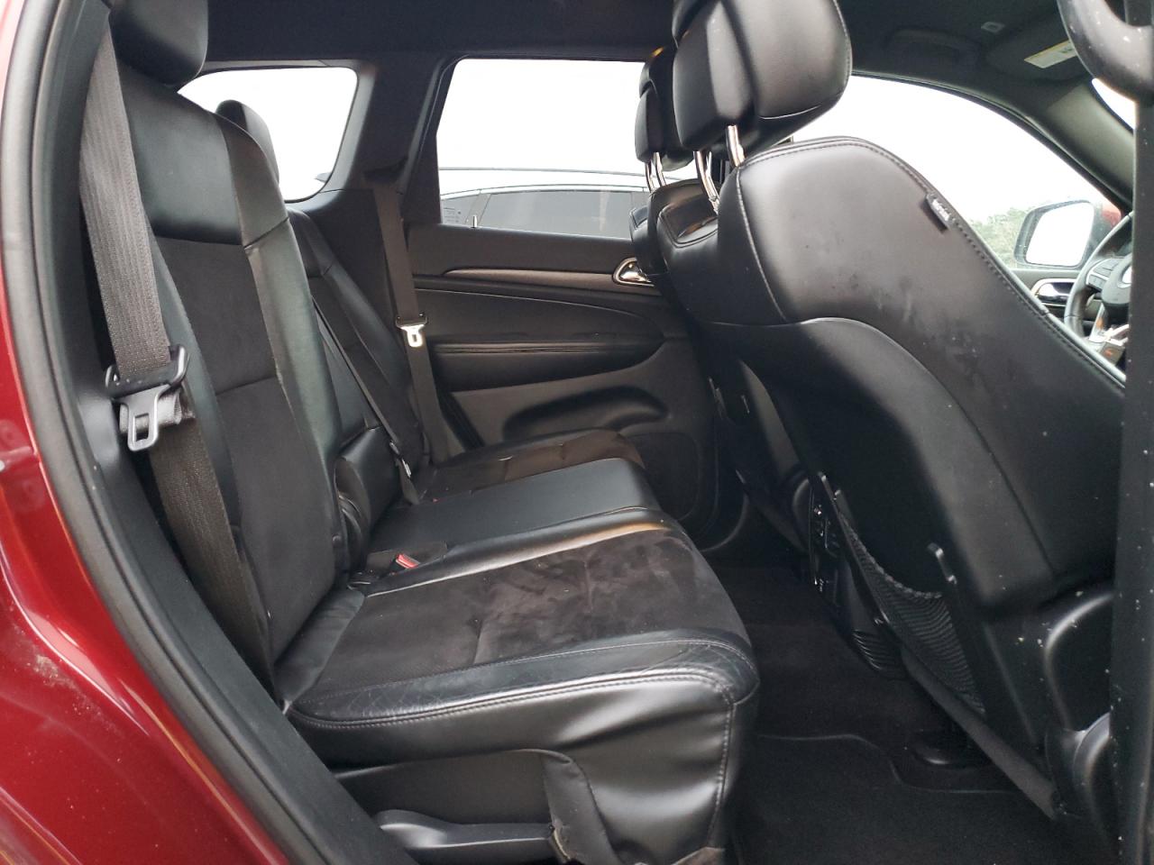 2017 Jeep Grand Cherokee - Image 11