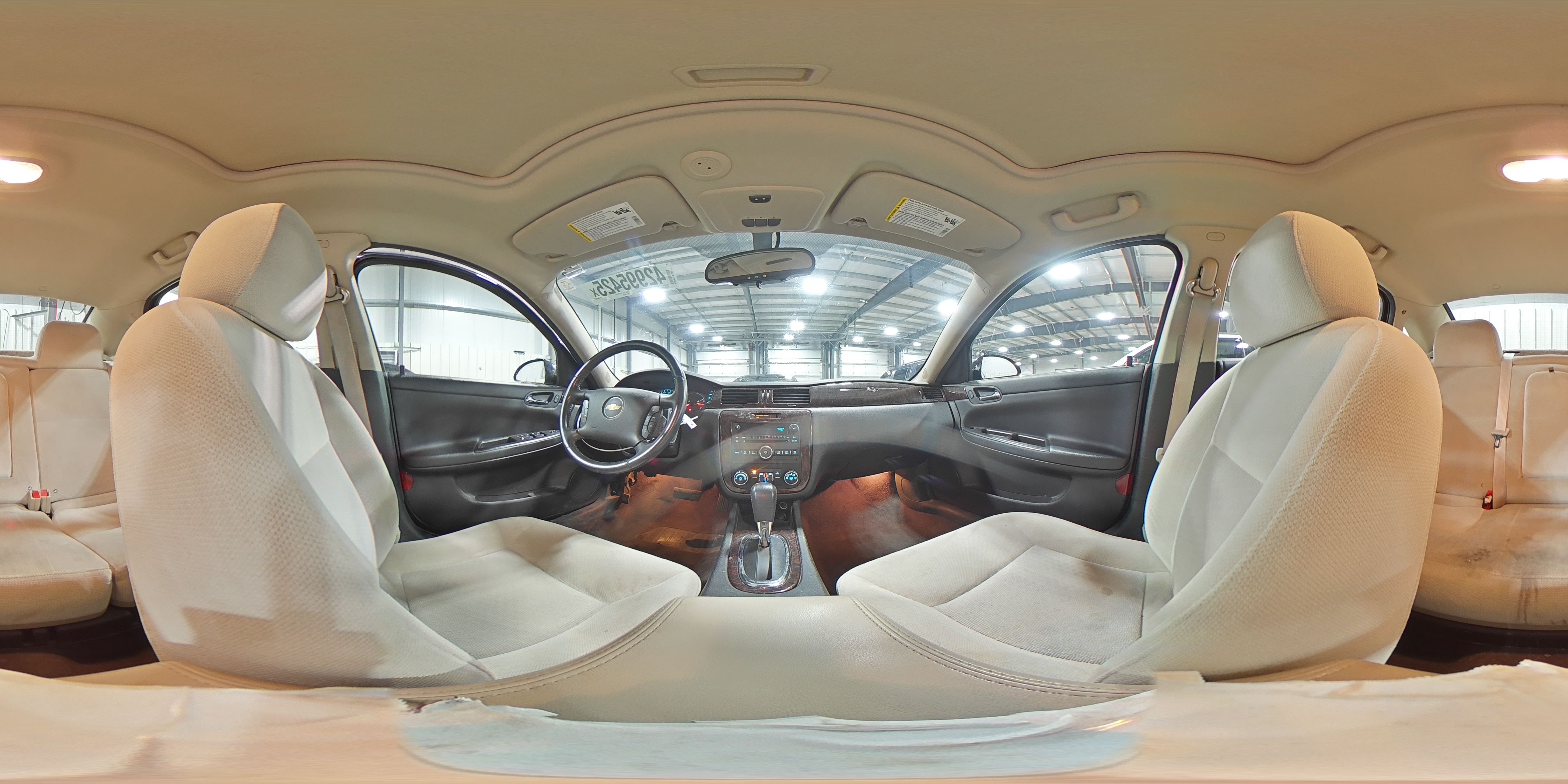 2014 Chevrolet Impala - Image 14
