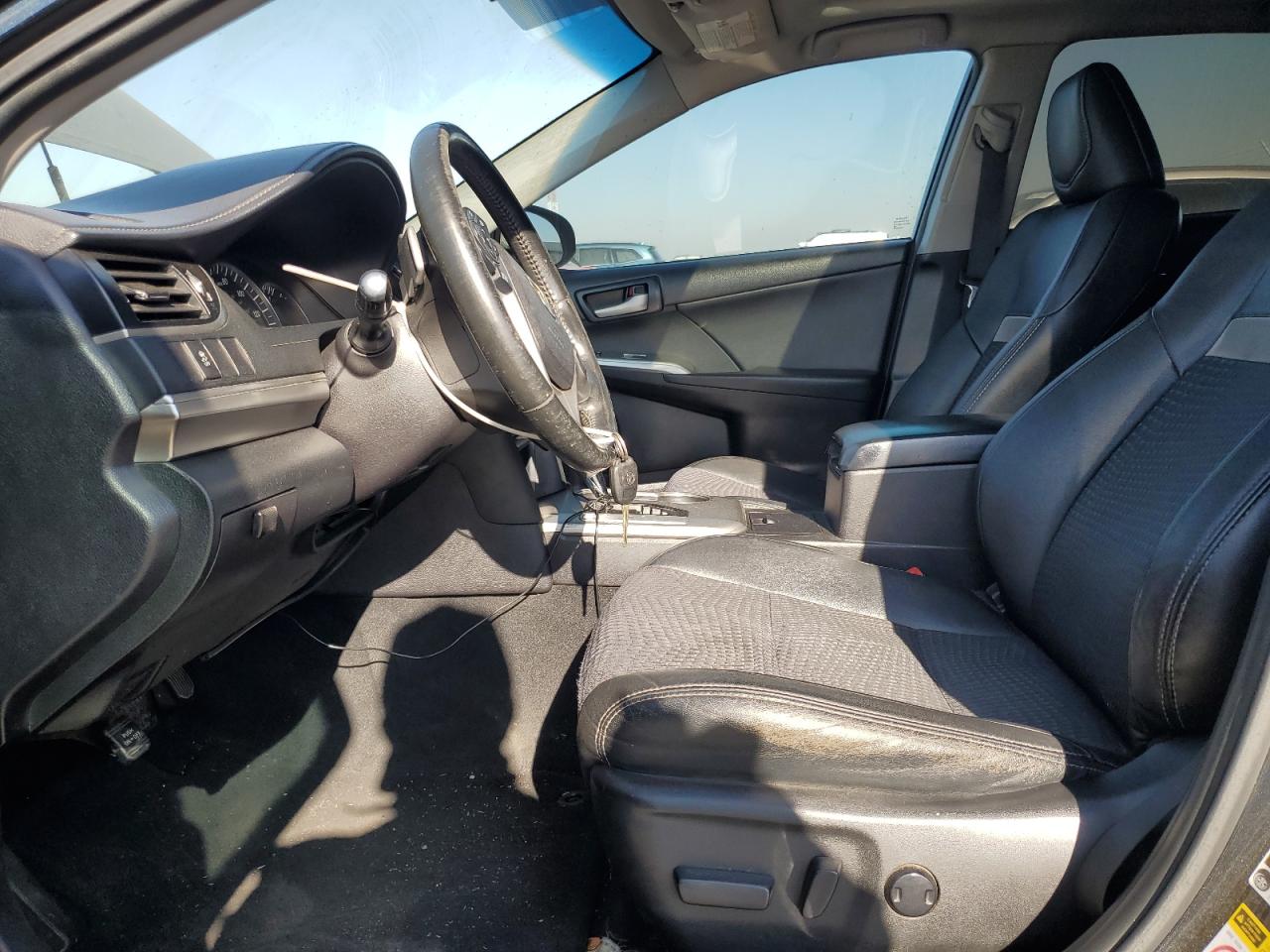 2014 Toyota Camry - Image 7