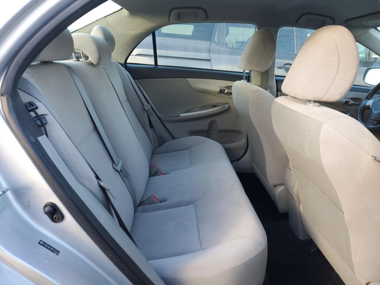 2011 Toyota Corolla - Image 10