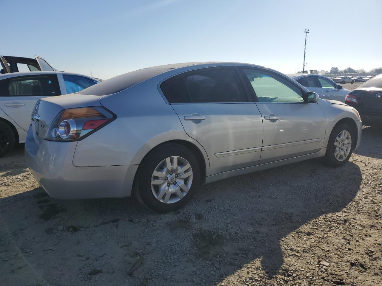 2012 Nissan Altima - Image 3