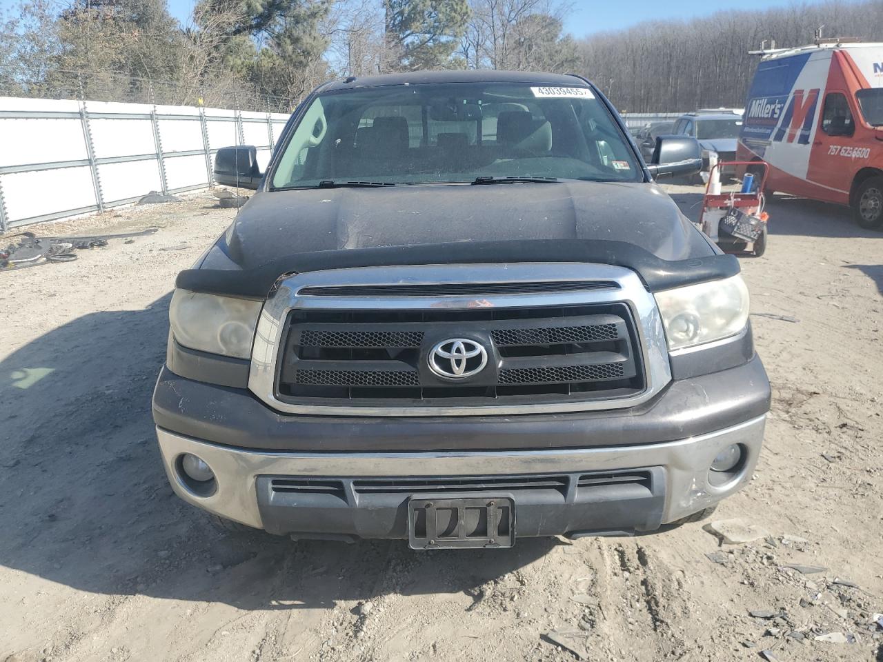 2013 Toyota Tundra - Image 5