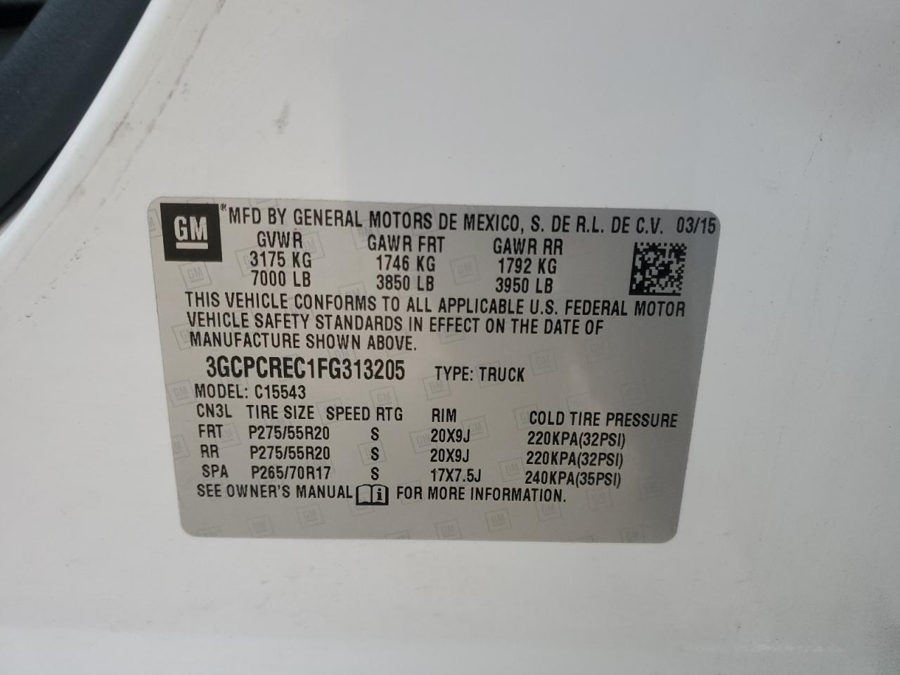 2015 Chevrolet Silverado - Image 12