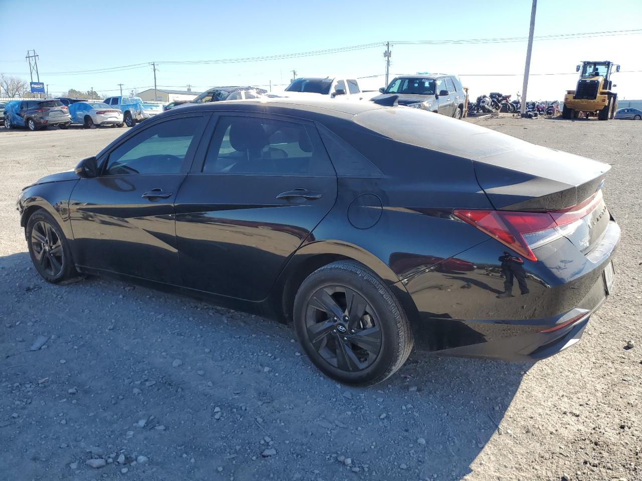 2023 Hyundai Elantra - Image 2