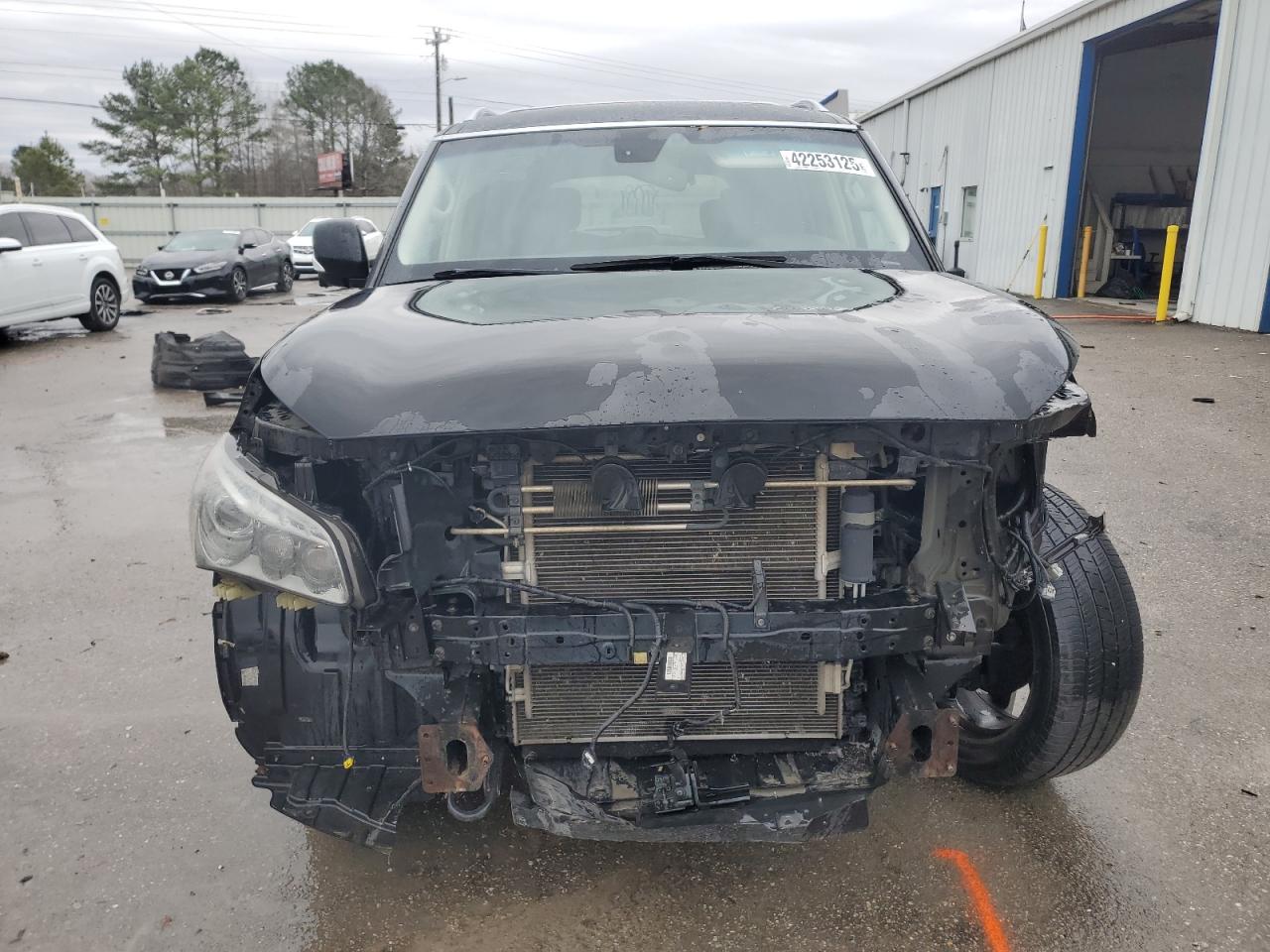 2013 Infiniti QX56 - Image 5