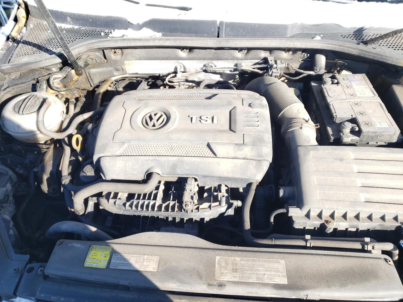 2015 Volkswagen Golf - Image 11