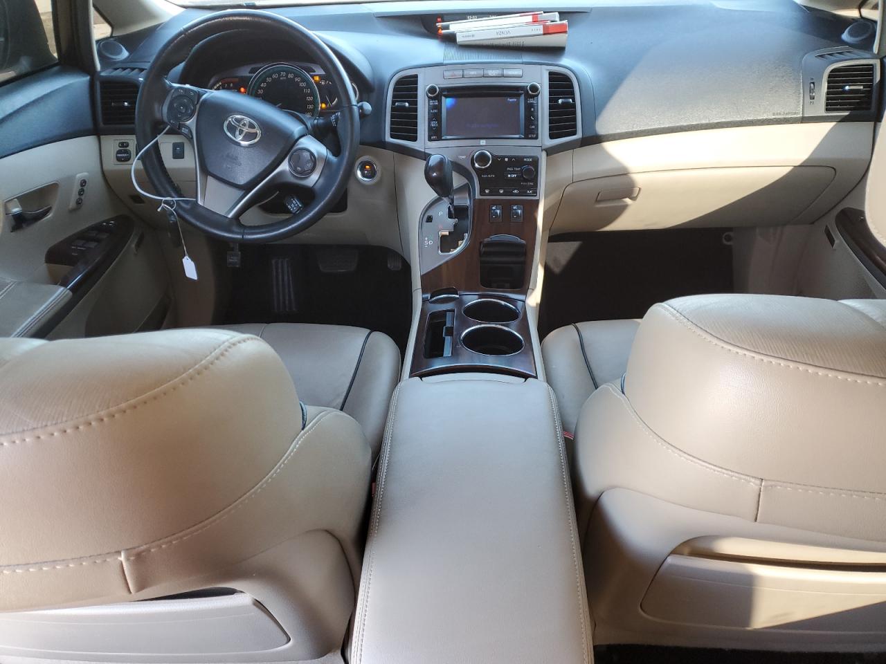 2013 Toyota Venza - Image 8