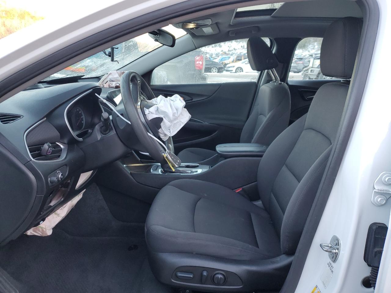 2022 Chevrolet Malibu - Image 7