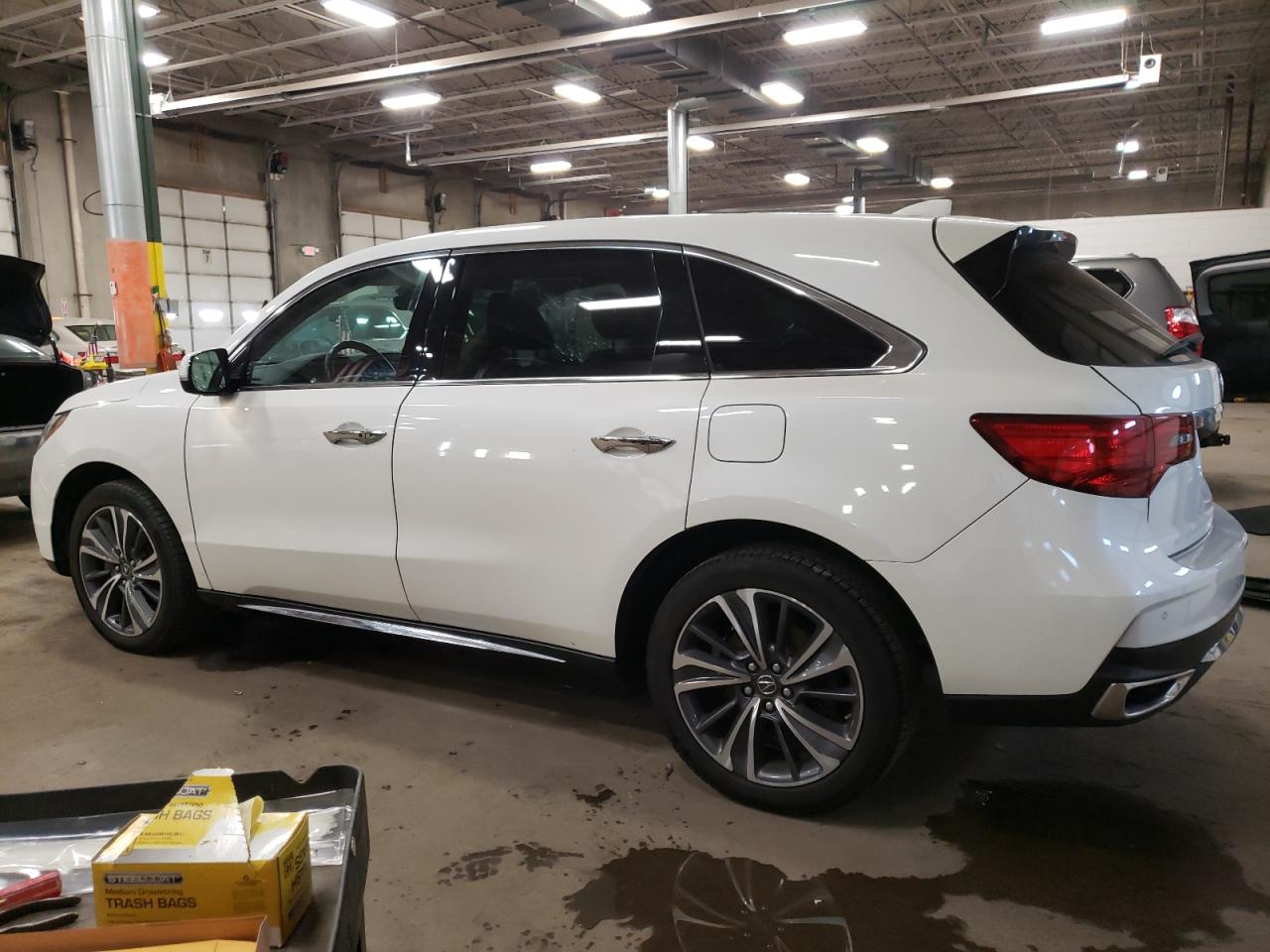 2019 Acura MDX - Image 2