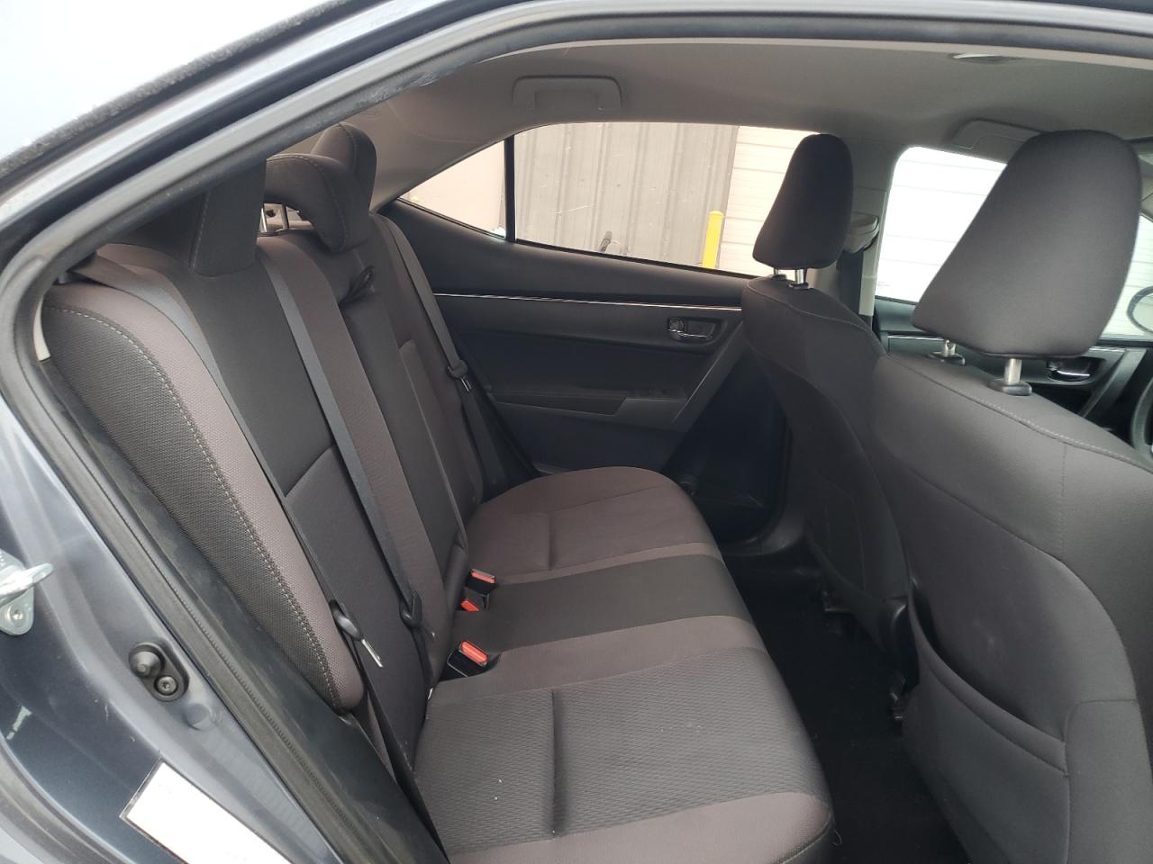 2017 Toyota Corolla L VIN: 2T1BURHEXHC838068 Lot: 88092475