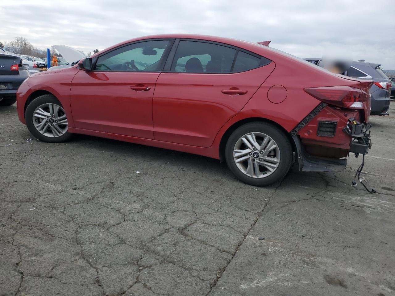 2020 Hyundai Elantra - Image 2