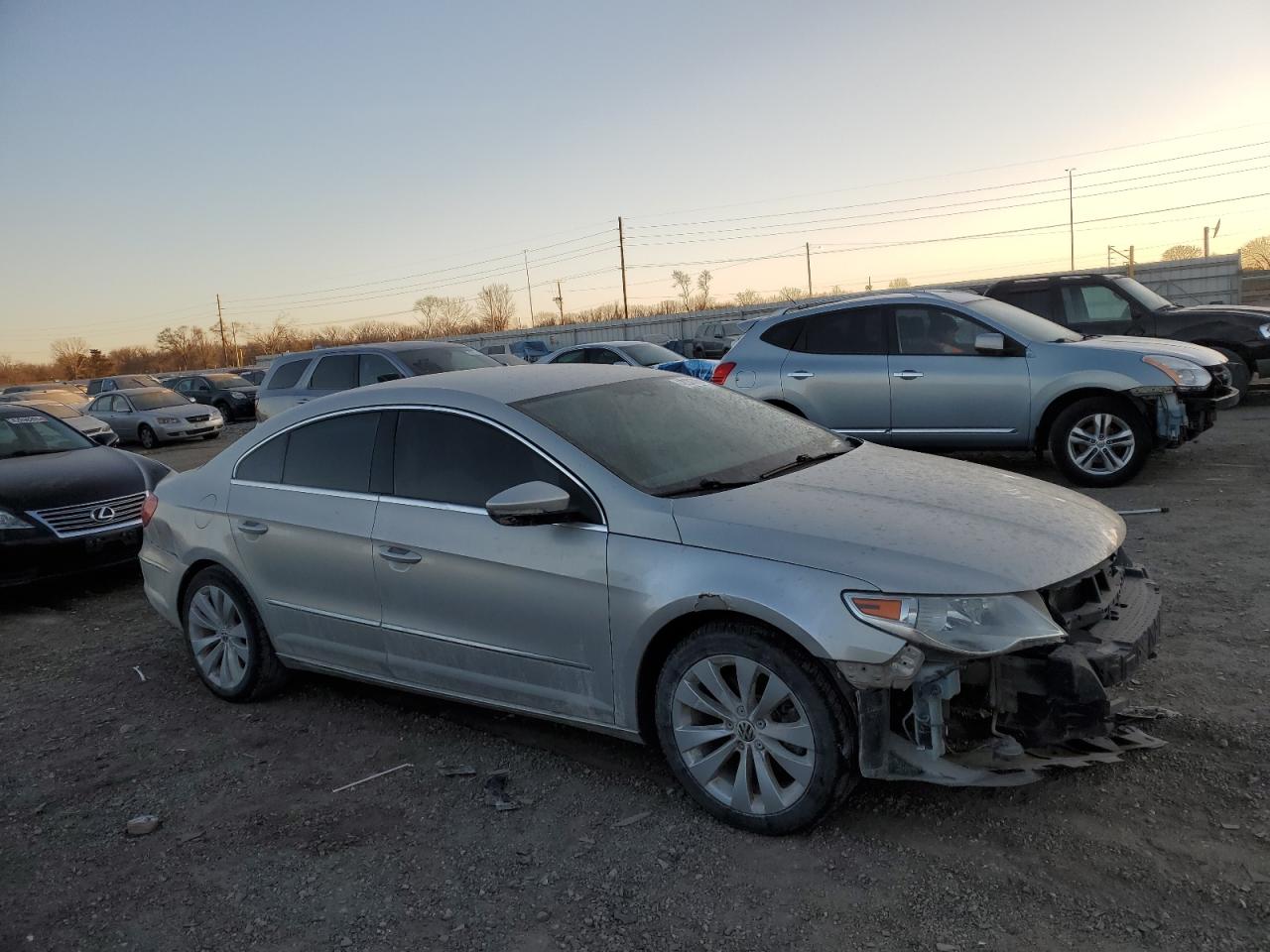 2010 Volkswagen Passat CC - Image 4