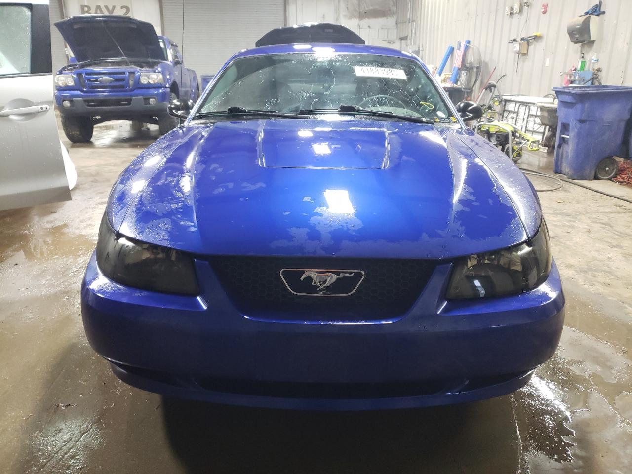 2004 Ford Mustang - Image 5