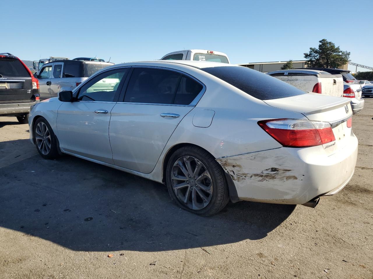 2014 Honda Accord - Image 2