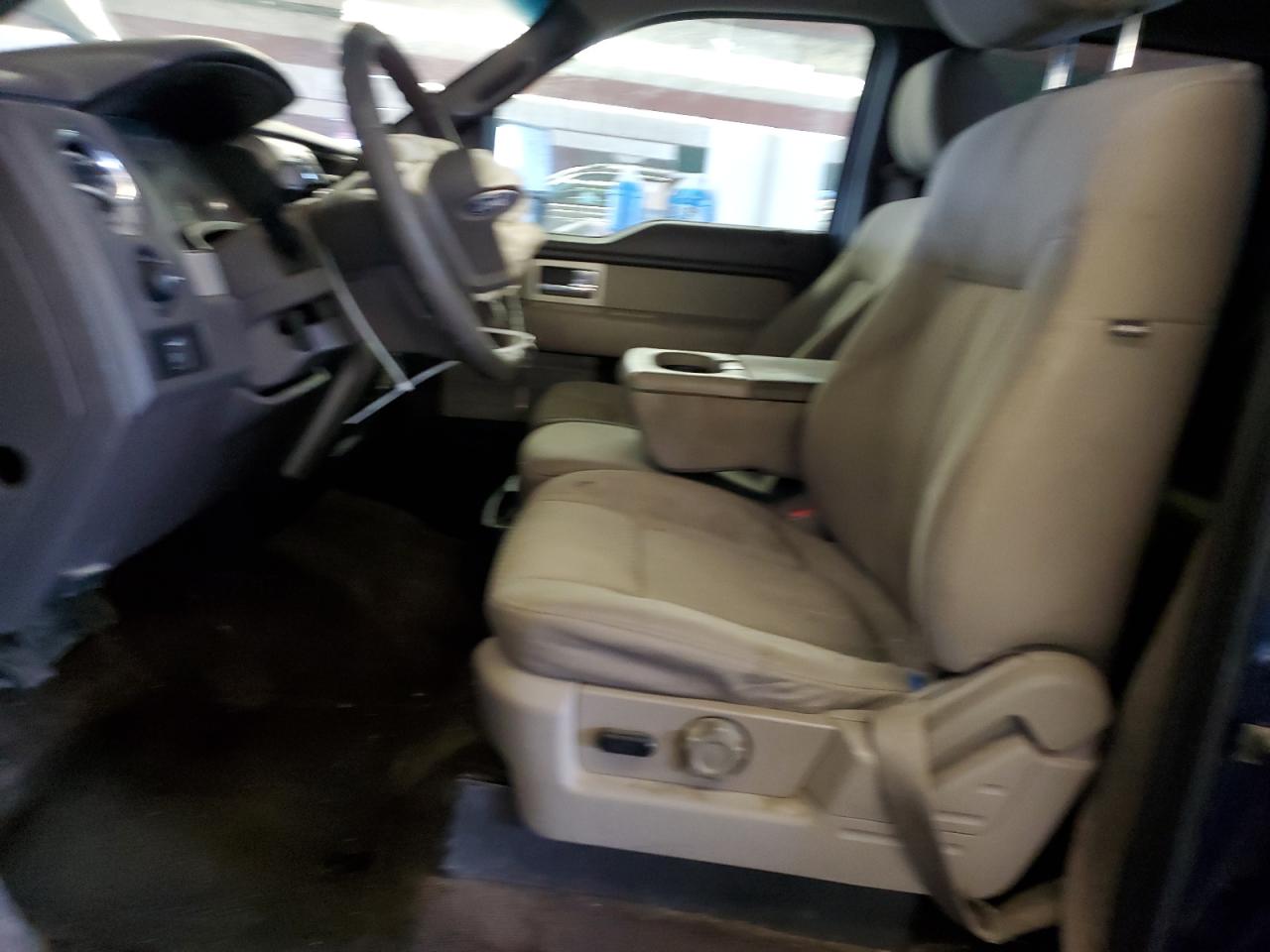 2010 Ford F-150 - Image 7