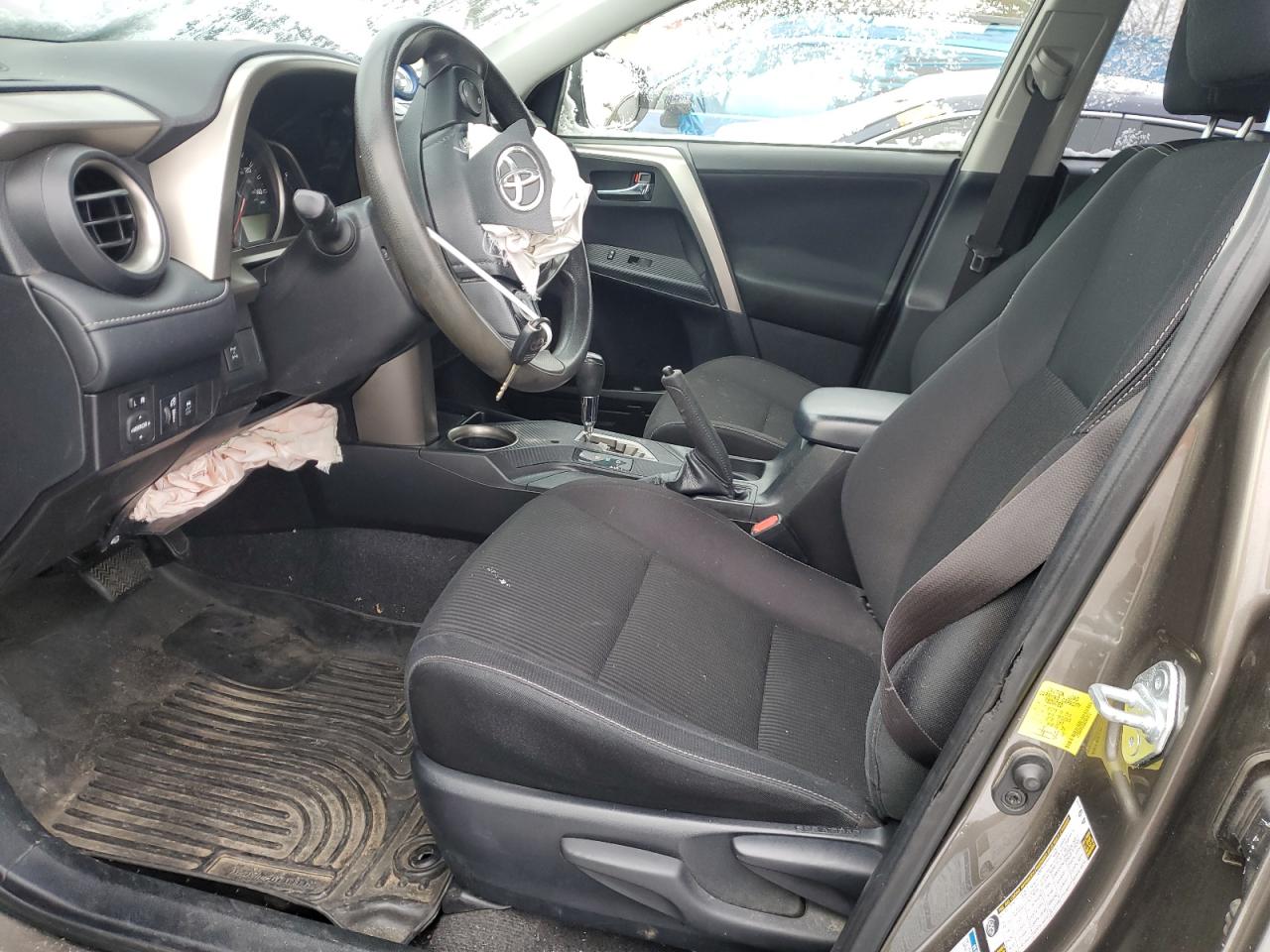 2014 Toyota RAV 4 - Image 7