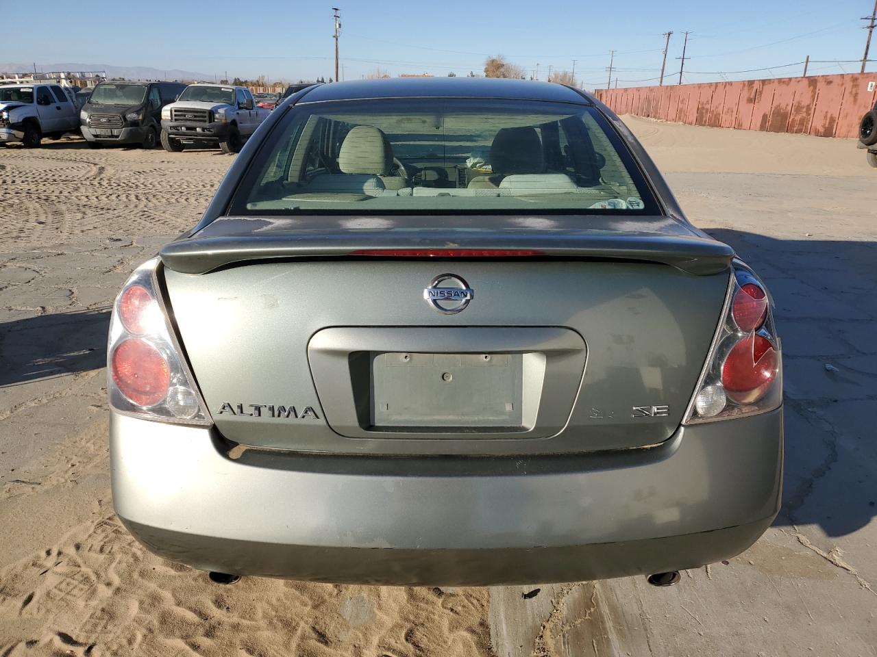 2005 Nissan Altima - Image 6