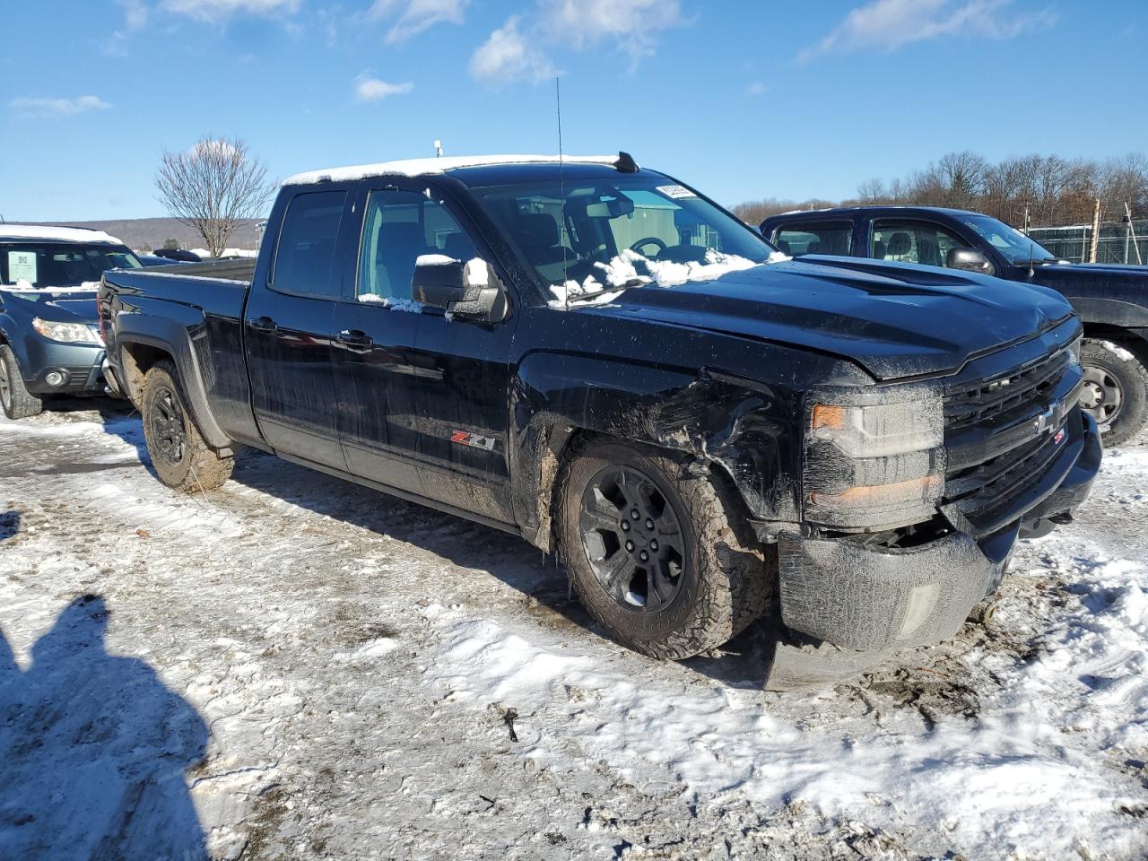 2017 Chevrolet Silverado - Image 4