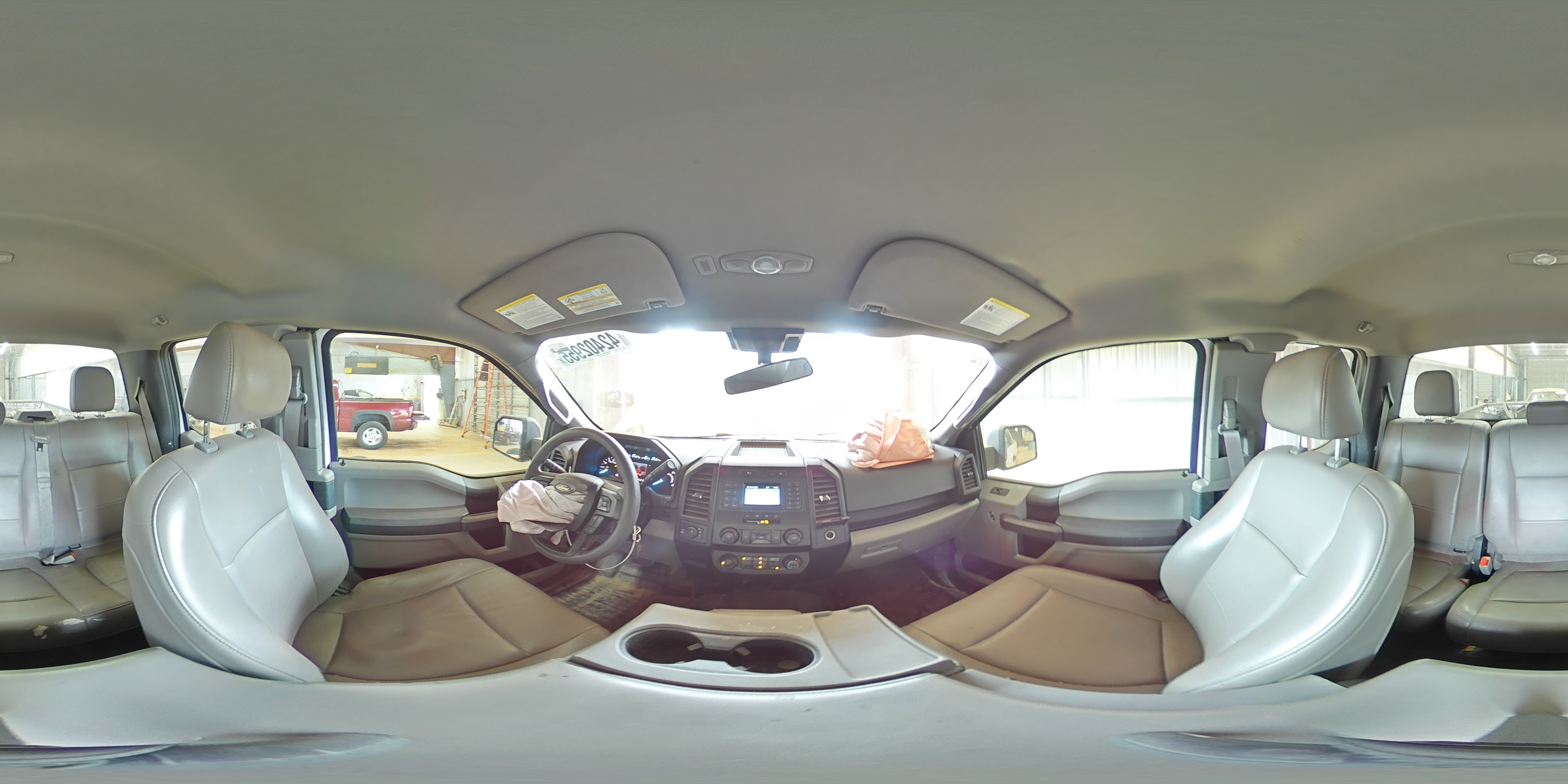 2019 Ford F-150 - Image 12