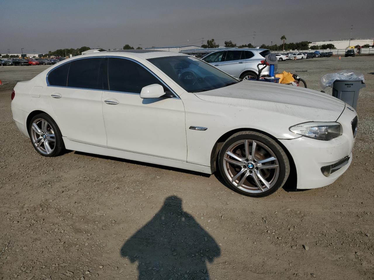 VIN WBAXG5C52DD229368 2013 BMW 5 SERIES no.4