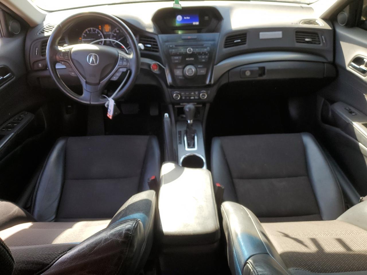 2013 Acura ILX - Image 8