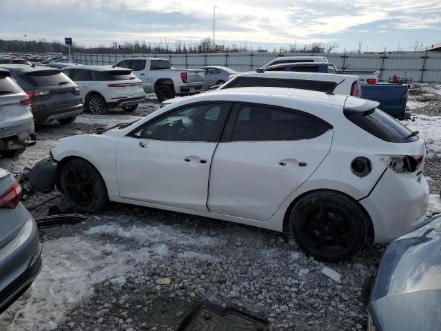  MAZDA 3 2017 White