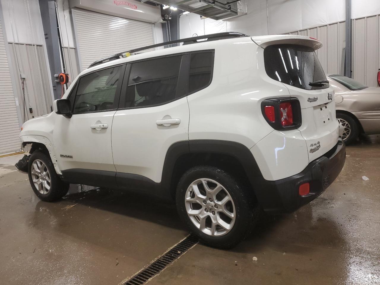 2016 Jeep Renegade - Image 2