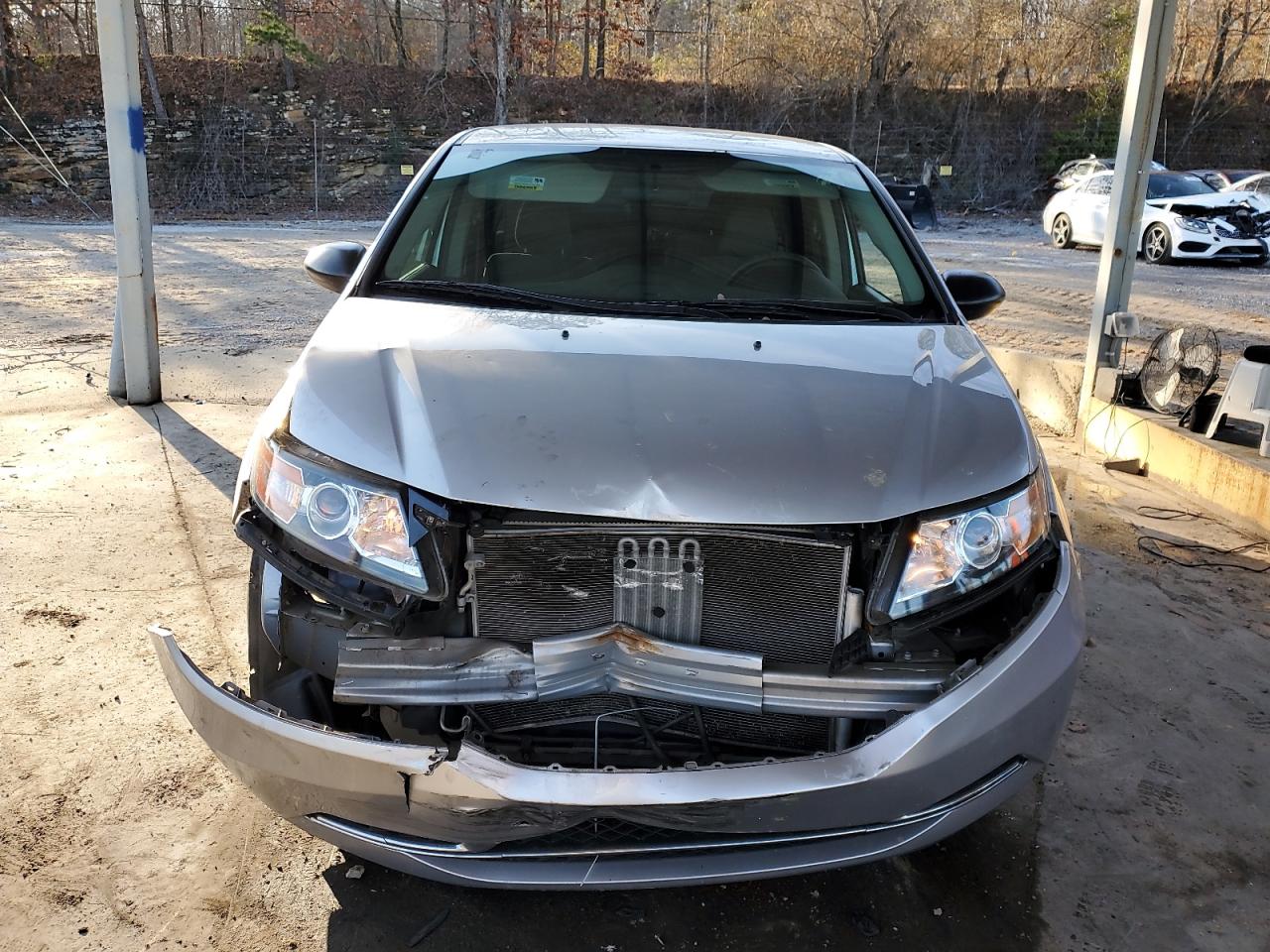 2014 Honda Odyssey - Image 5