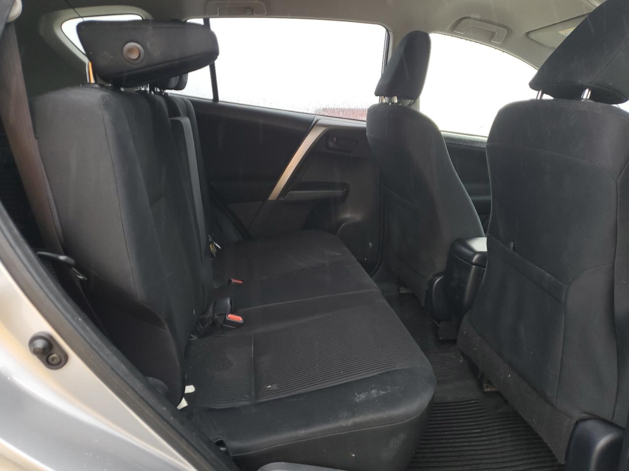 2018 Toyota RAV 4 - Image 11