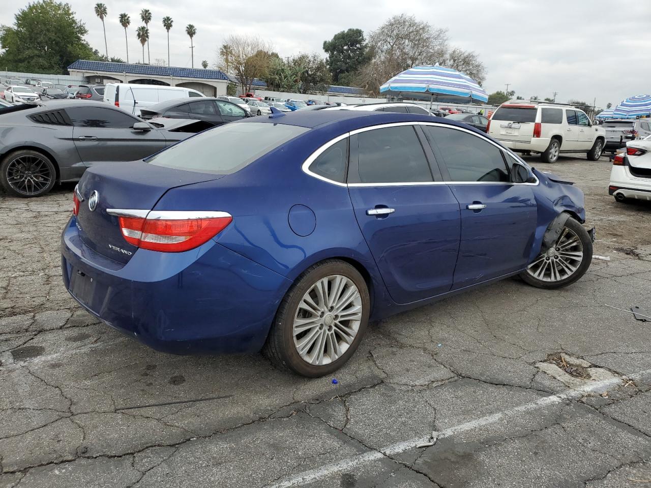 2013 Buick Verano - Image 3