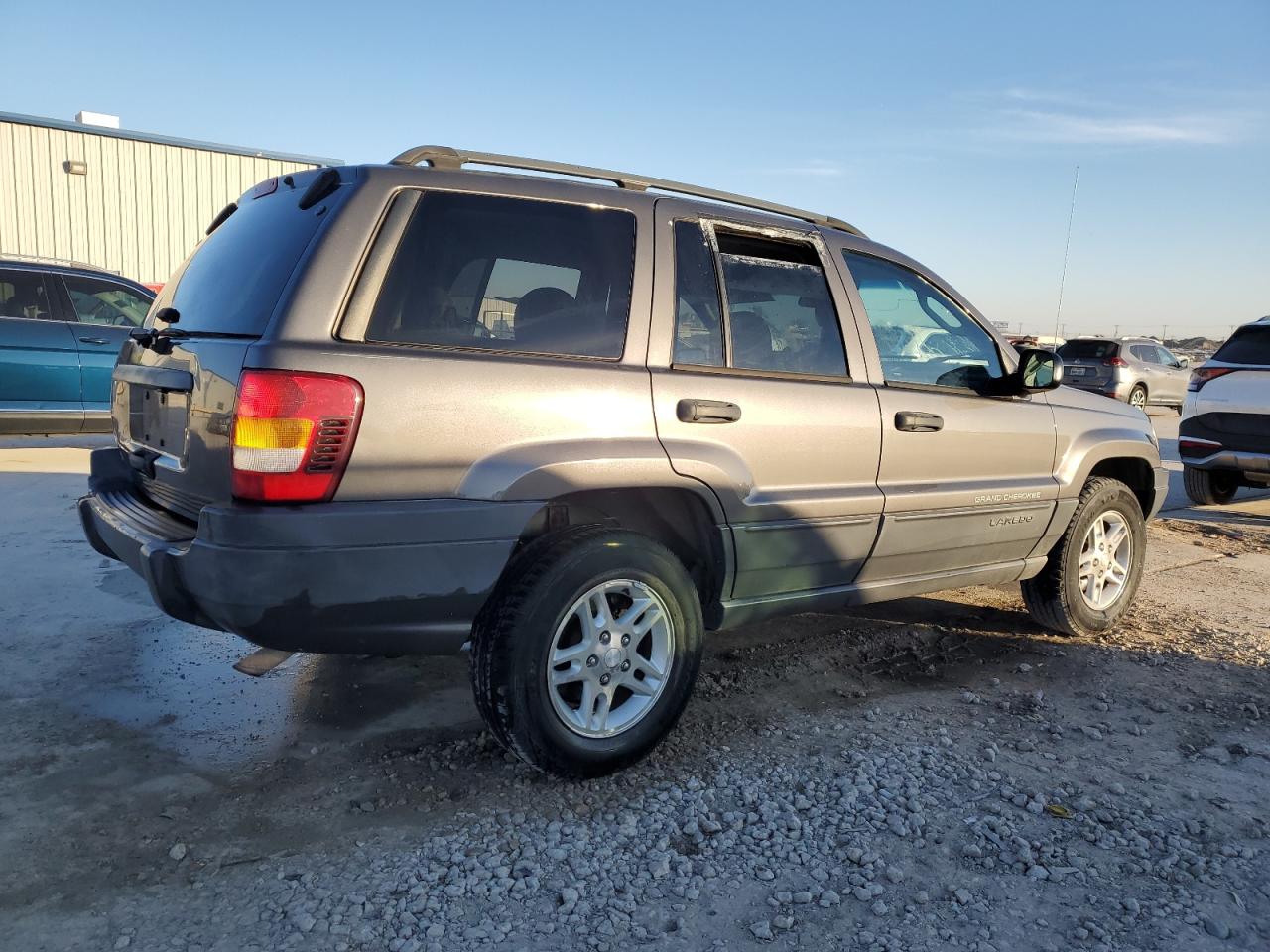 2003 Jeep Grand Cherokee - Image 3