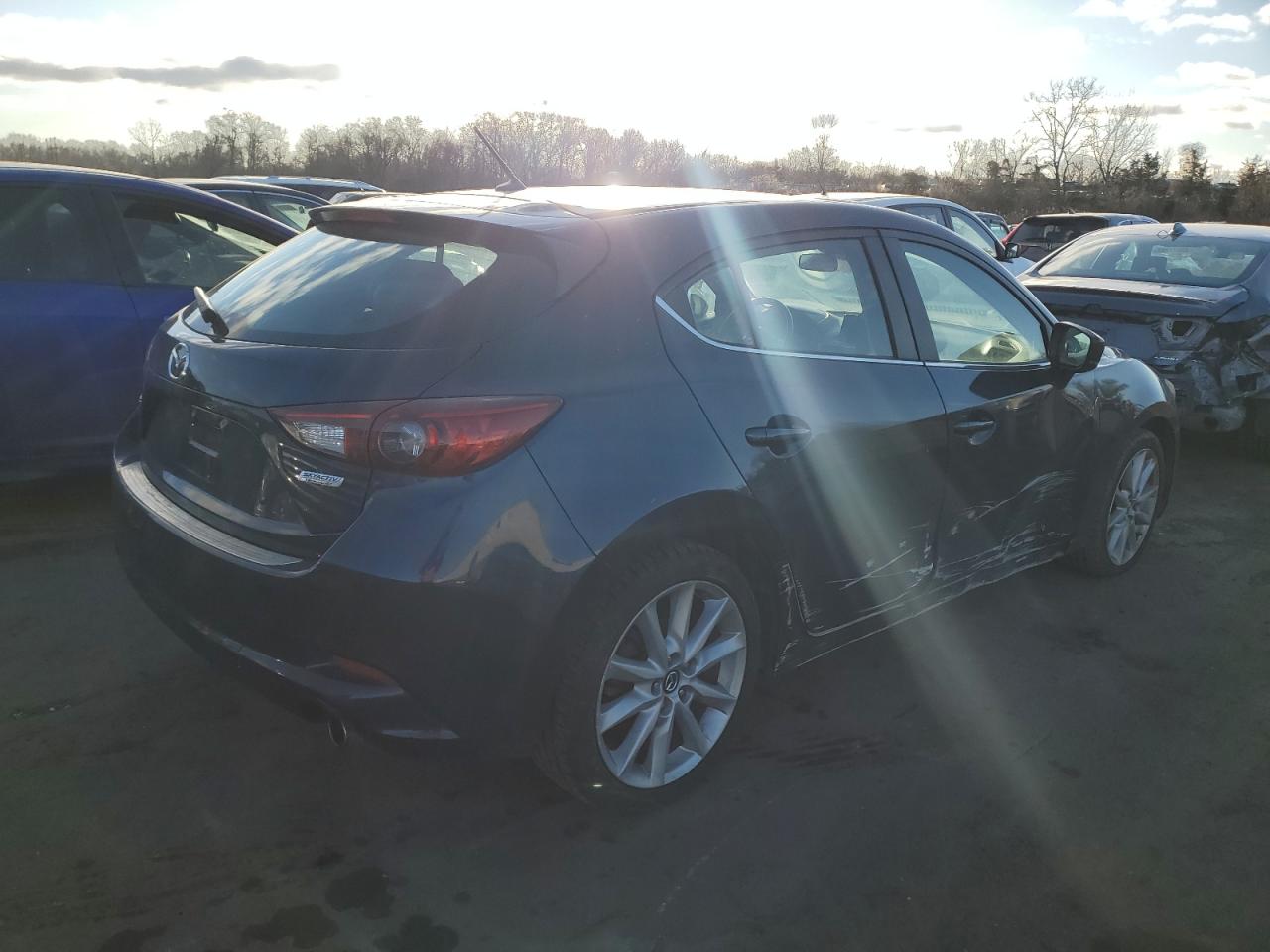 2017 Mazda 3 - Image 3