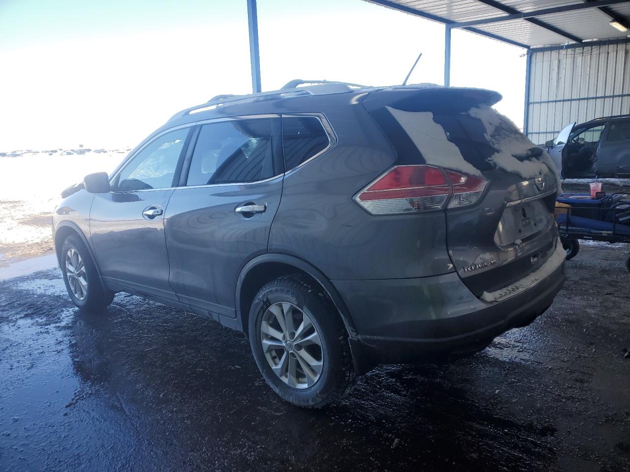 2016 Nissan Rogue - Image 2