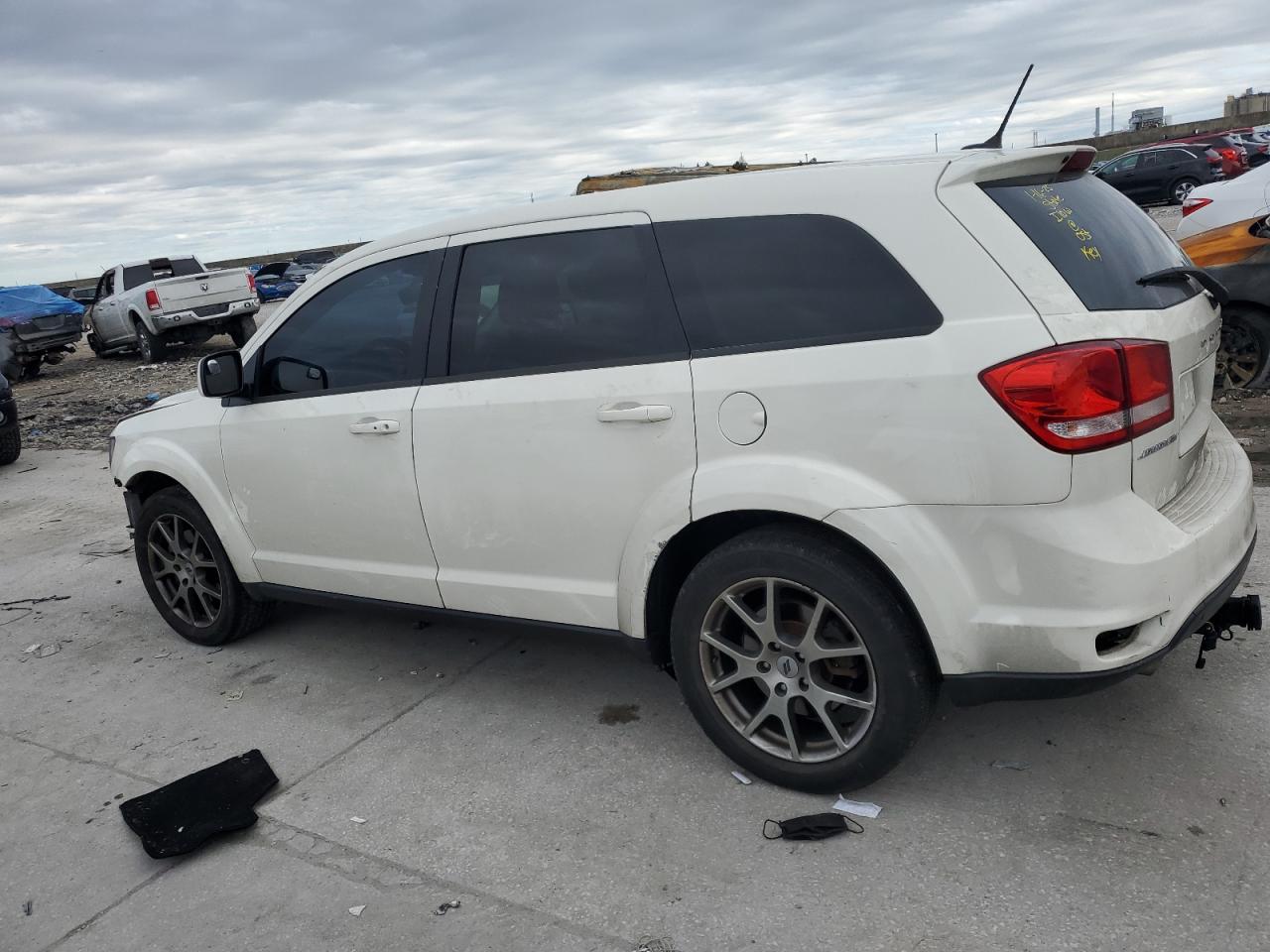 2018 Dodge Journey - Image 2