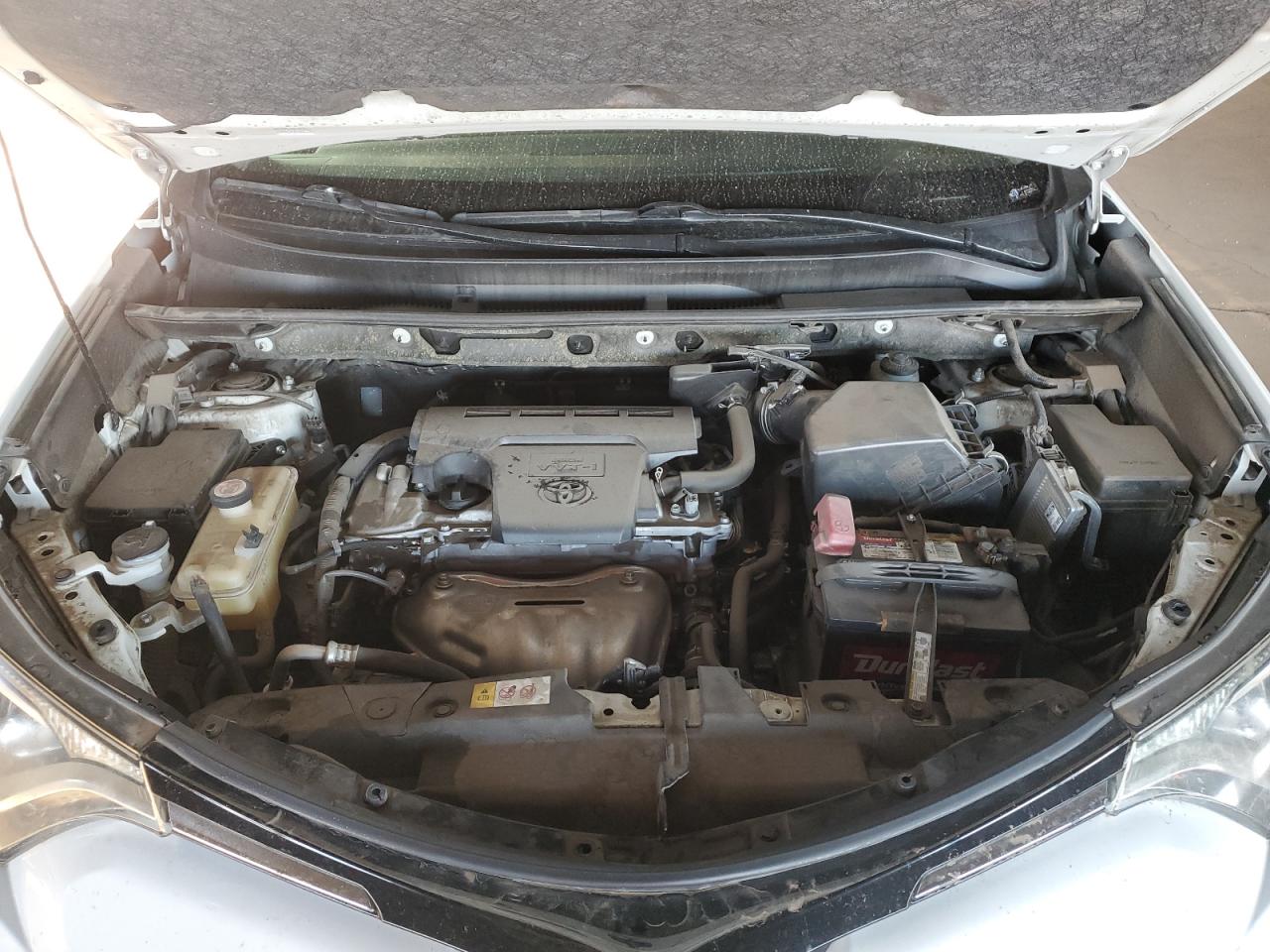 2017 Toyota RAV 4 - Image 13