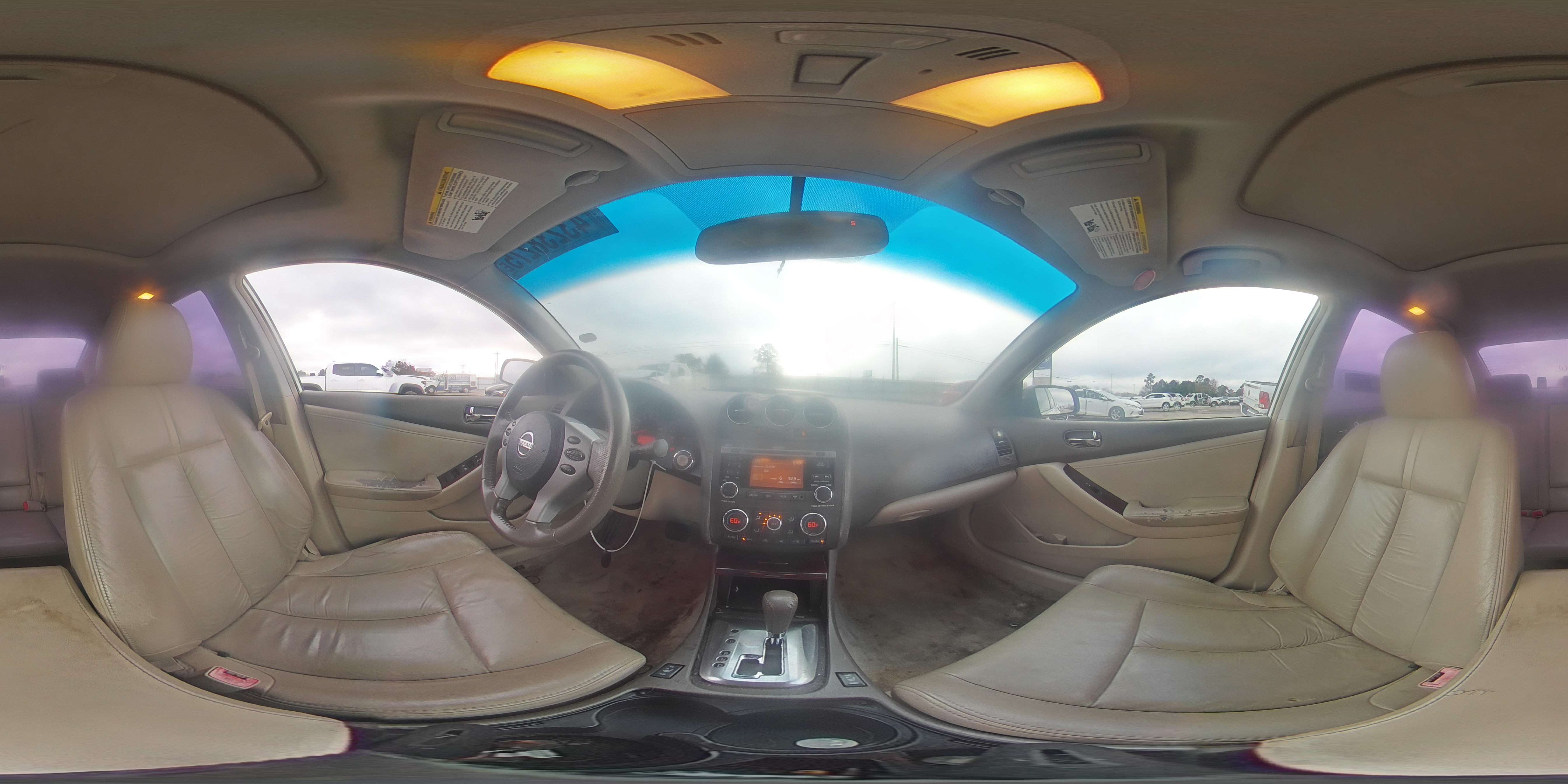 2010 Nissan Altima - Image 13