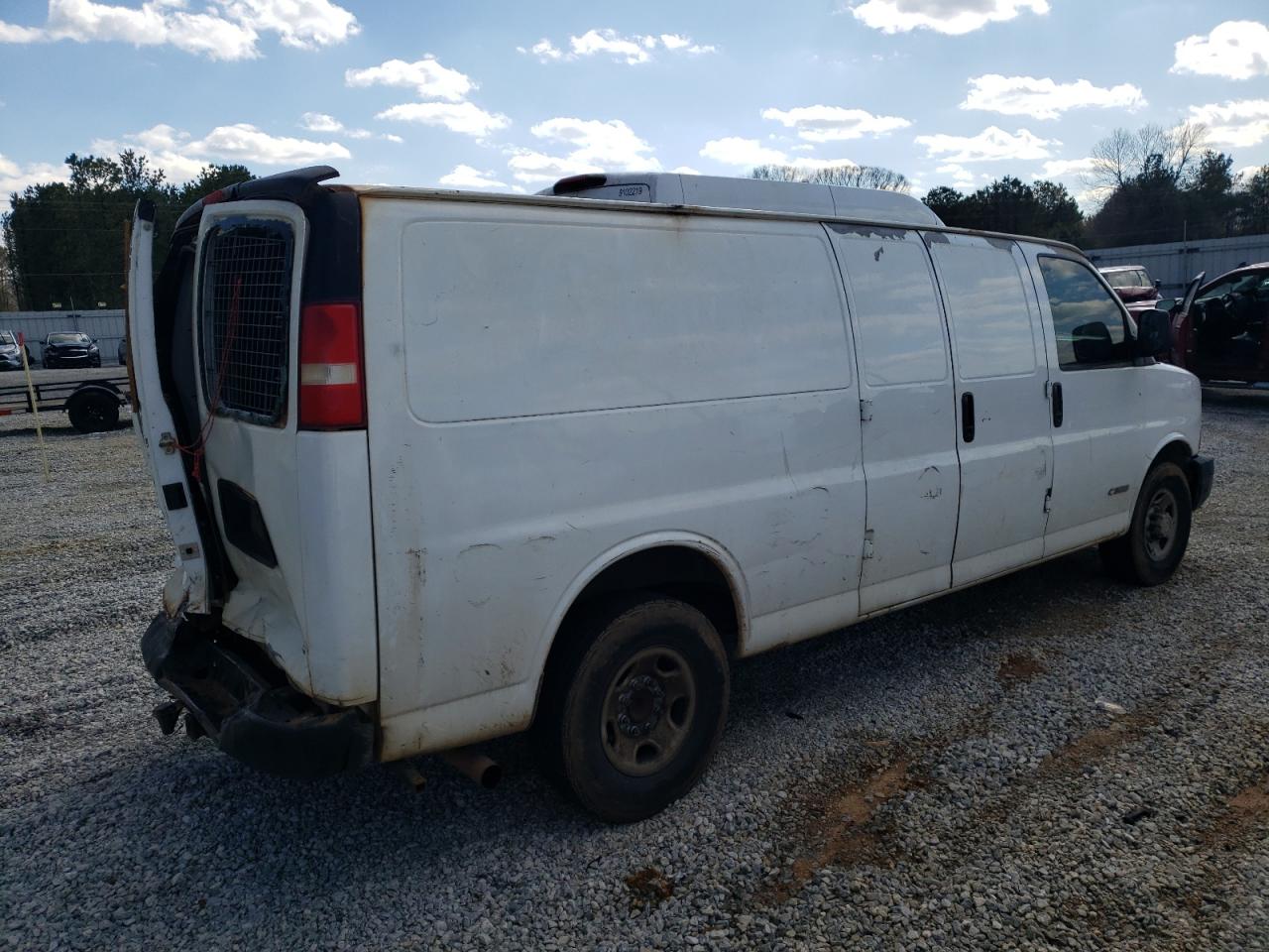2006 Chevrolet Express - Image 3