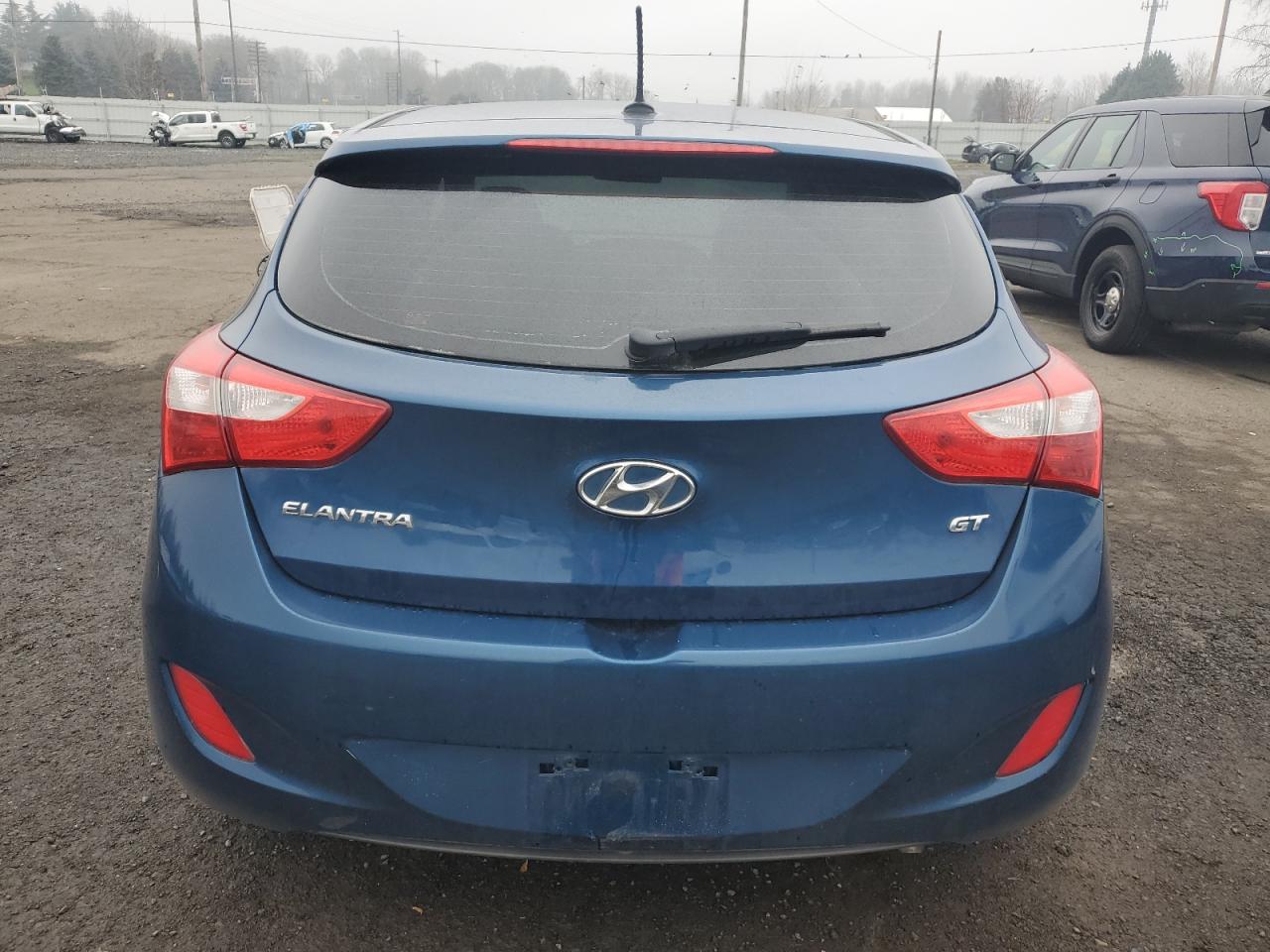2014 Hyundai Elantra - Image 6