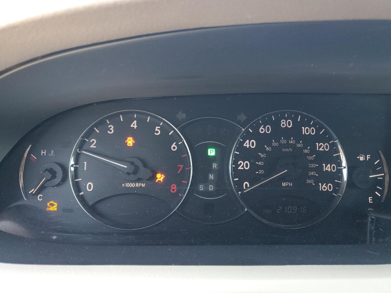 2005 Toyota Avalon - Image 9