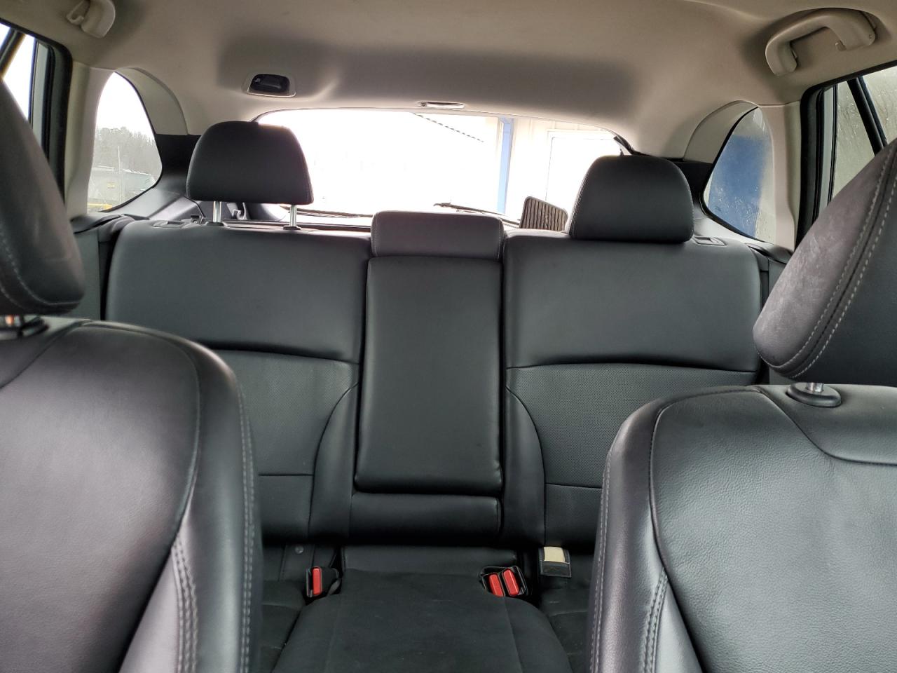 2018 Subaru Outback - Image 10