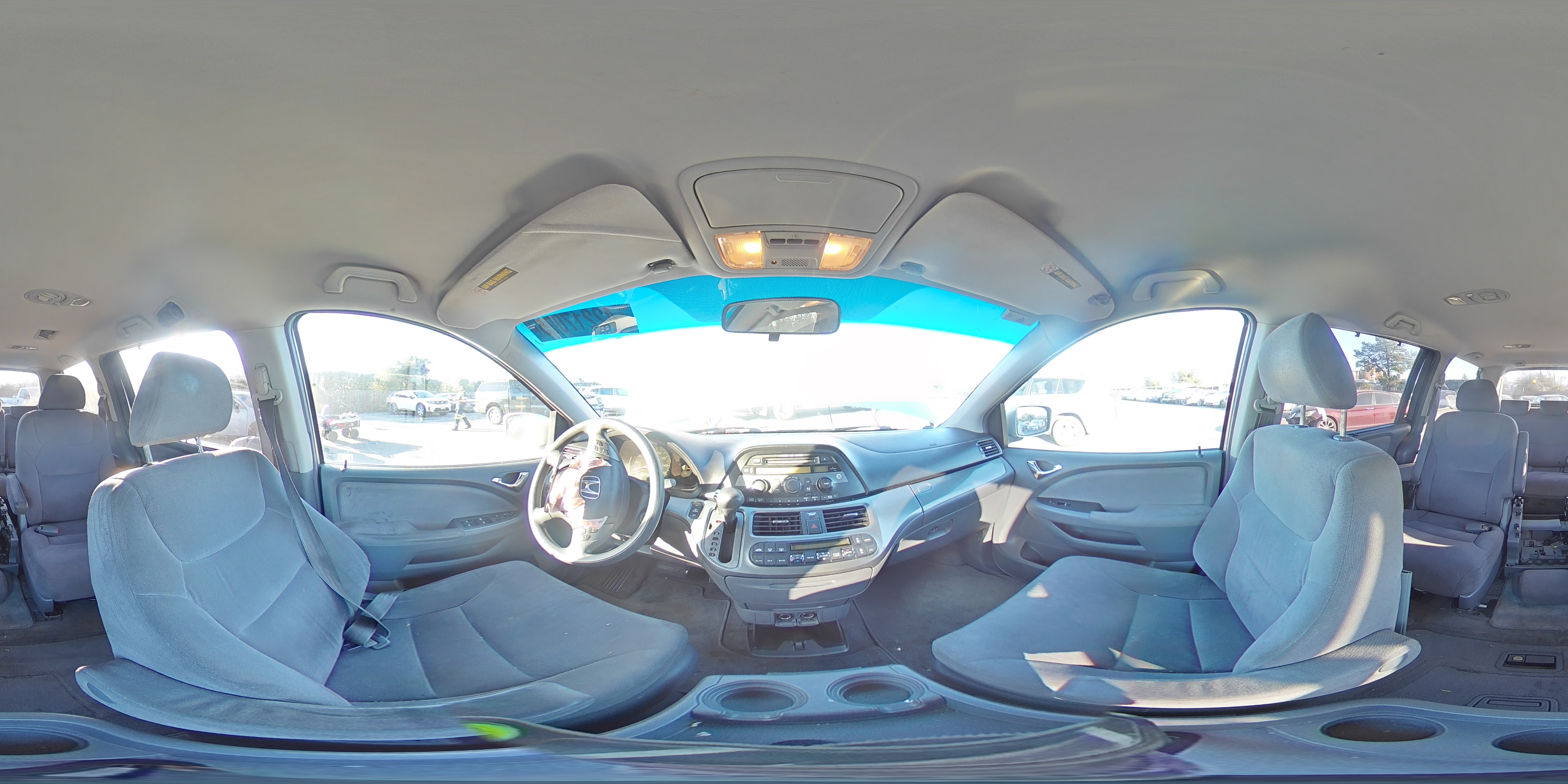 2005 Honda Odyssey - Image 13
