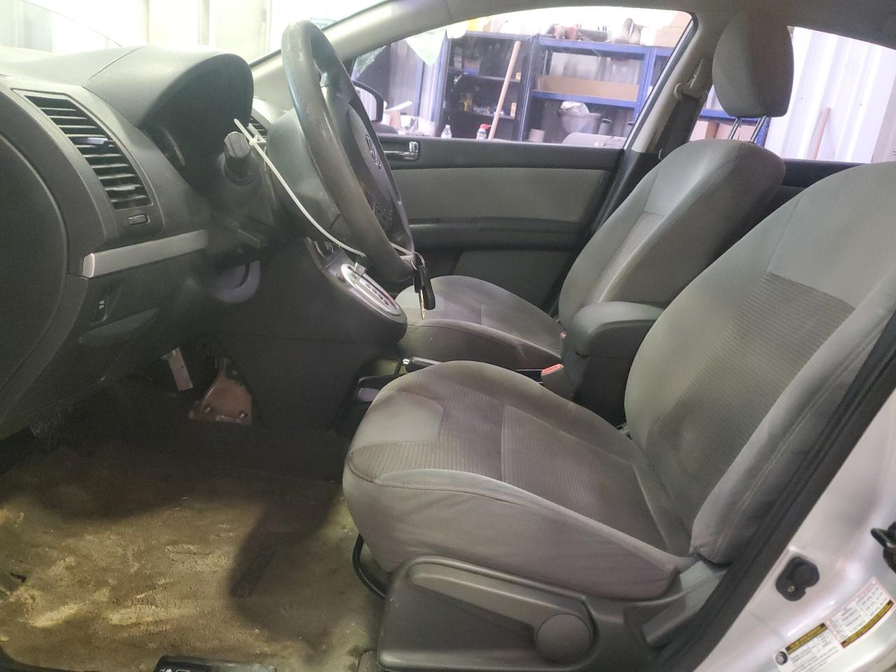 2011 Nissan Sentra - Image 7