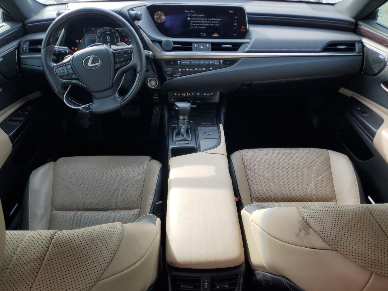 2019 Lexus ES - Image 8