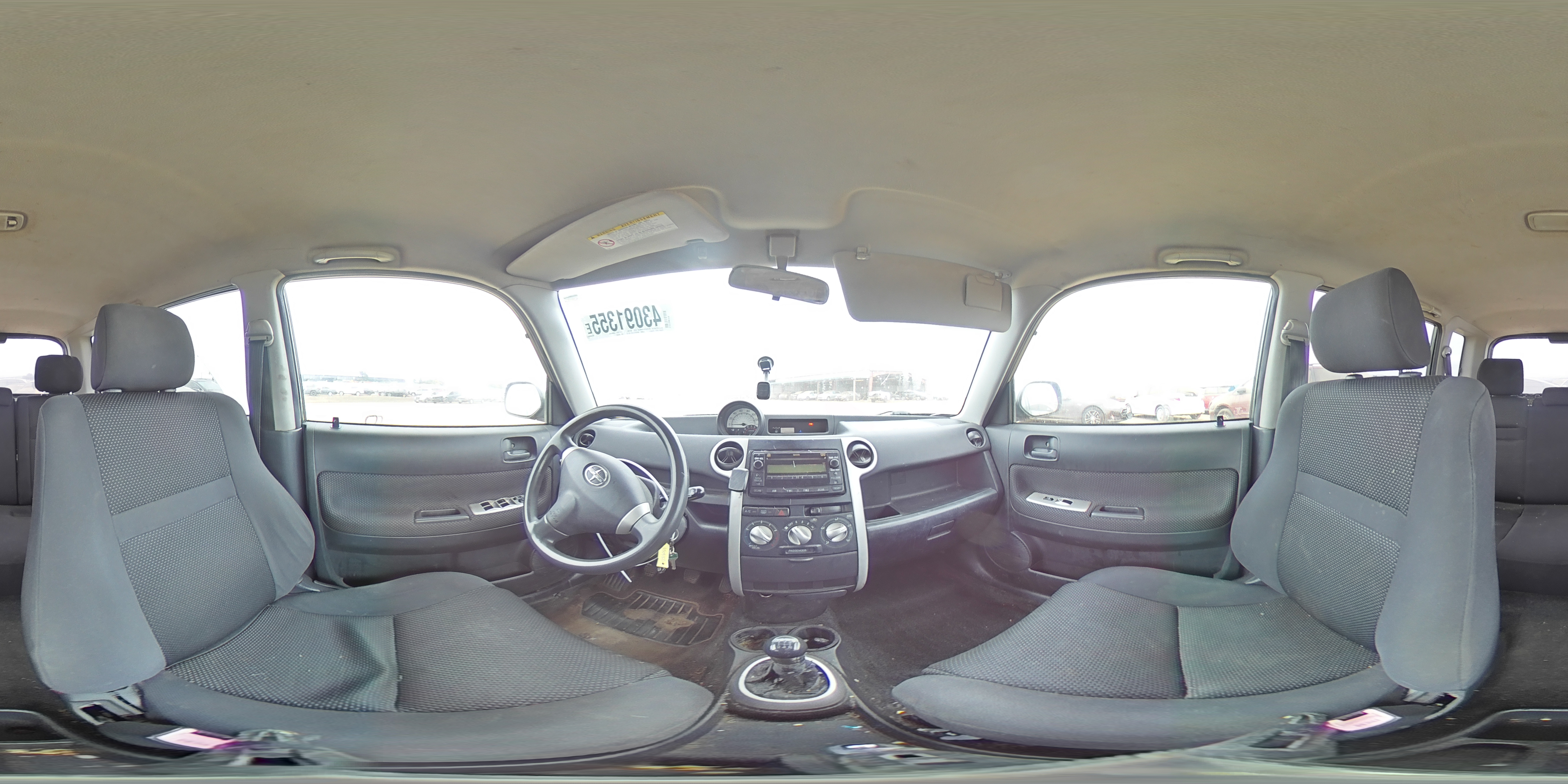 2005 Toyota xB - Image 12