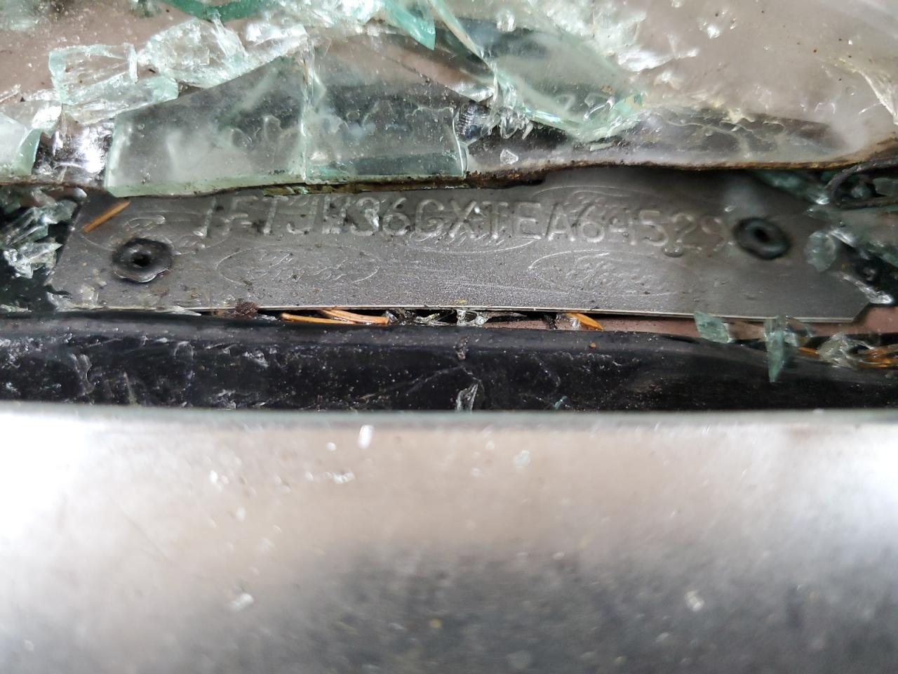 1996 Ford F350 - Image 12